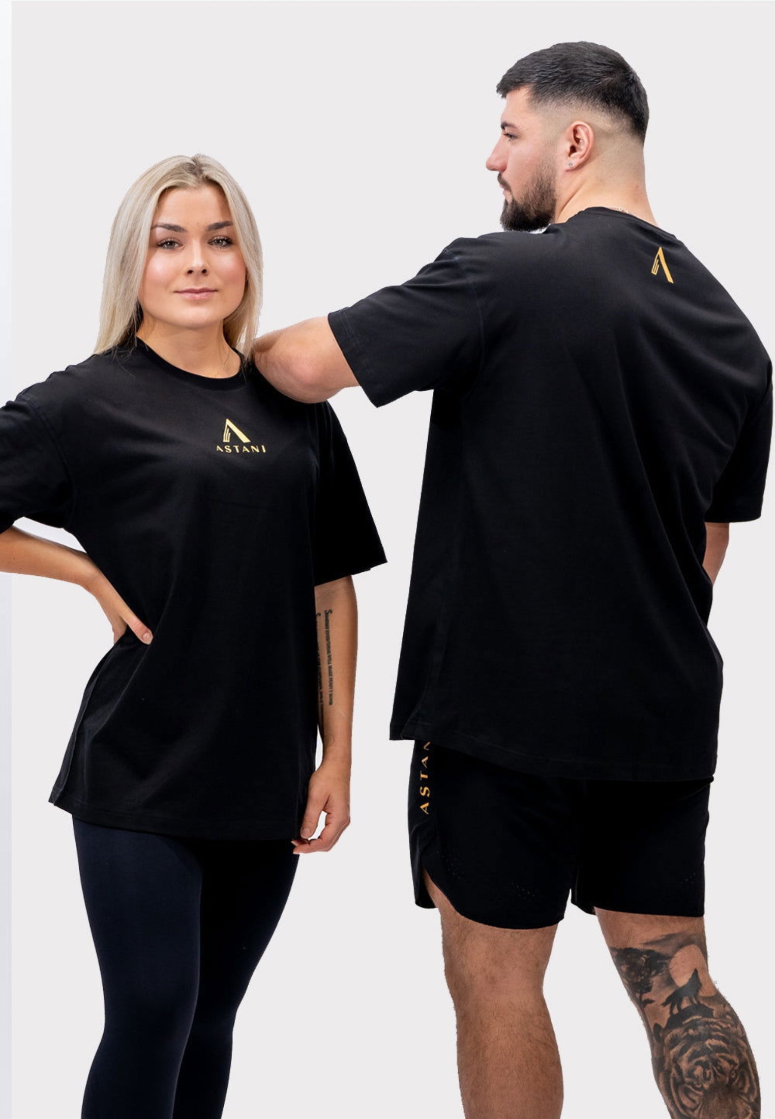 A AMPIO Oversize T-Shirt - Black - workoutbrands.com