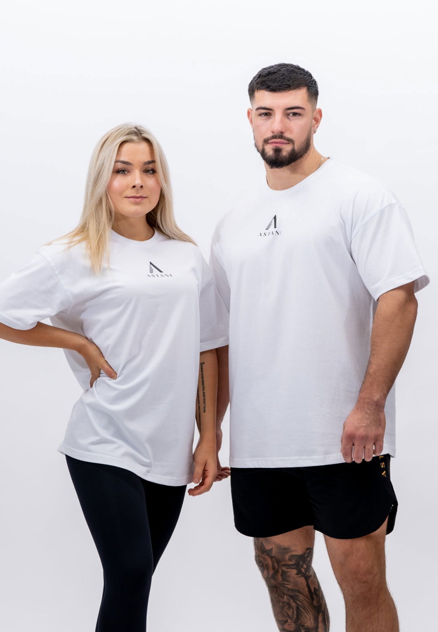 A AMPIO Oversize T Shirt - White - workoutbrands.com