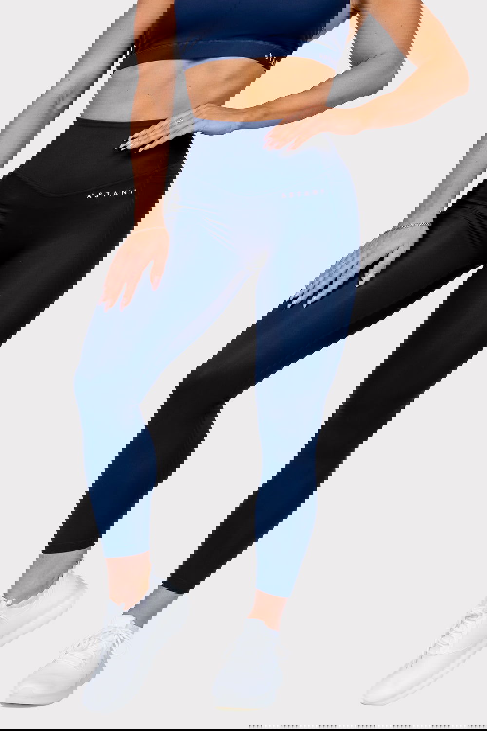 A ESSENCE Tights - Blue - workoutbrands.com