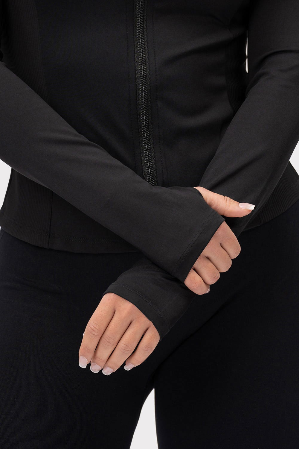 A SLEEK Zip Jacket - Black - workoutbrands.com