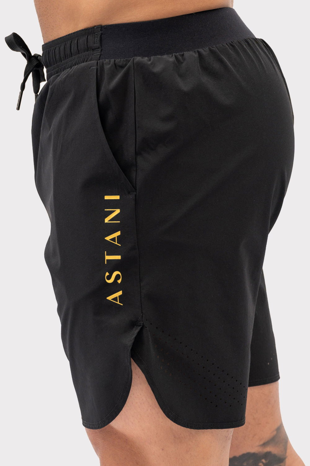 A VELOCE Shorts - Black - workoutbrands.com