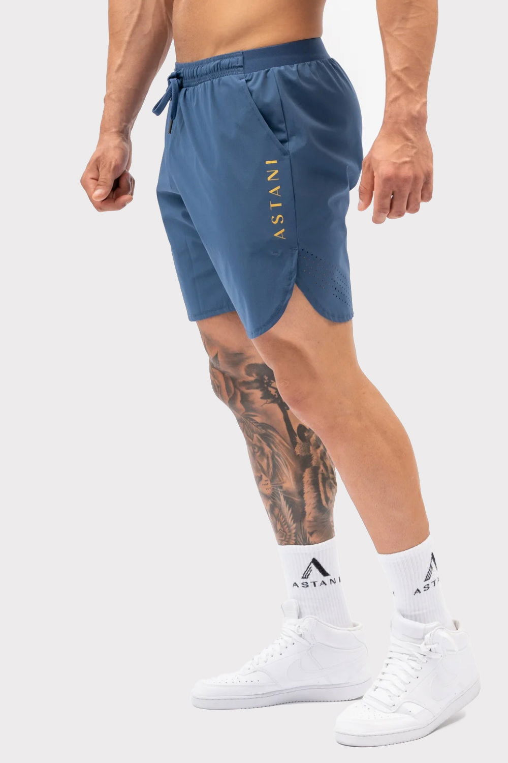 A VELOCE Shorts - Blue - workoutbrands.com