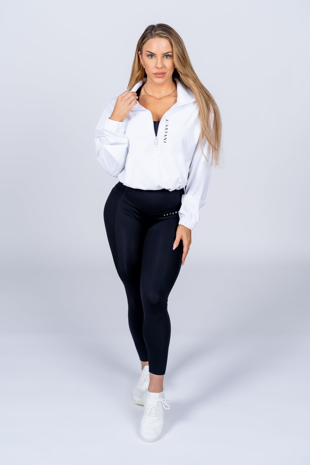 A Vibe Long Sleeve Crops - White - workoutbrands.com