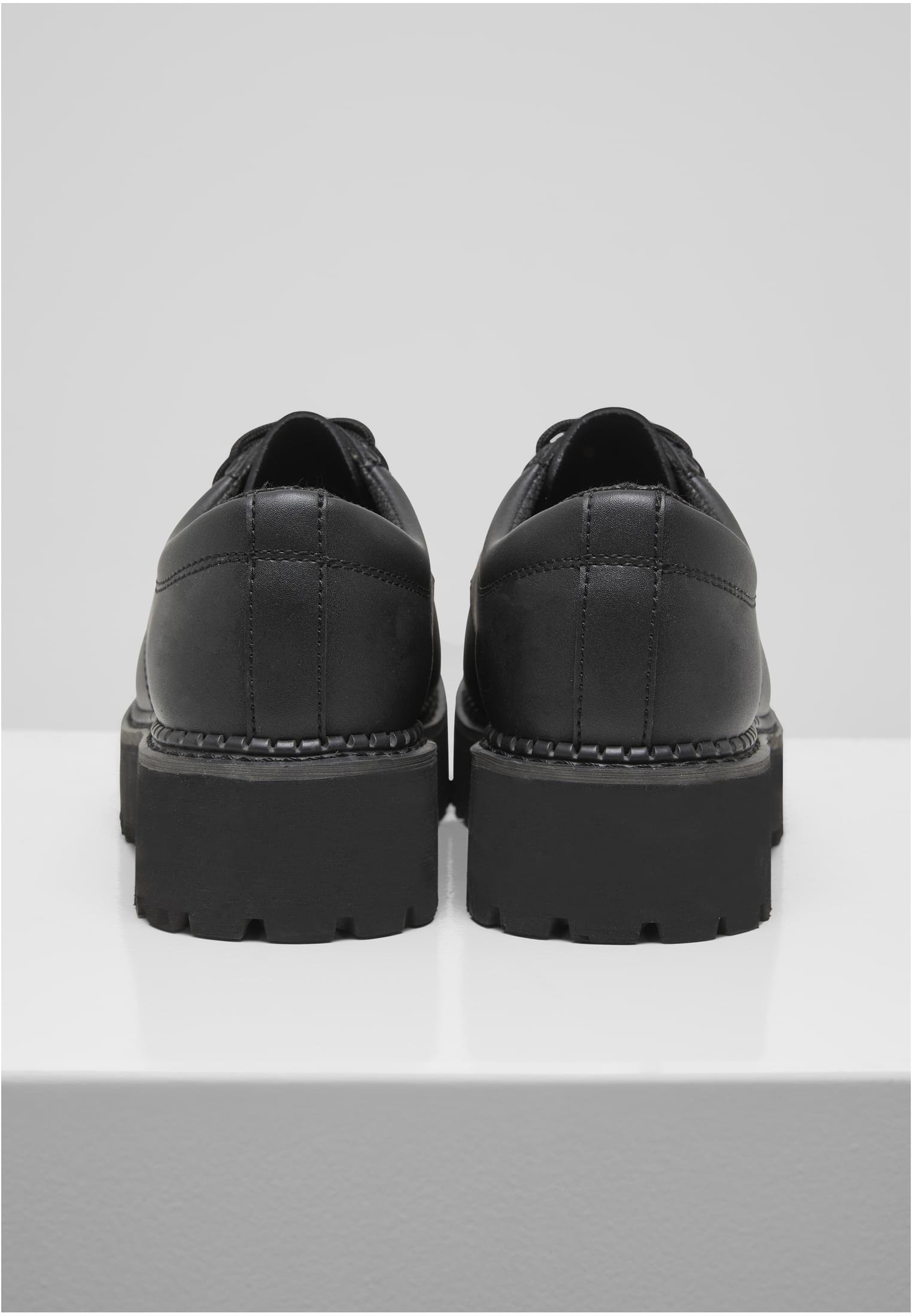 B Plateau Phantom 3 Eyelet Boots