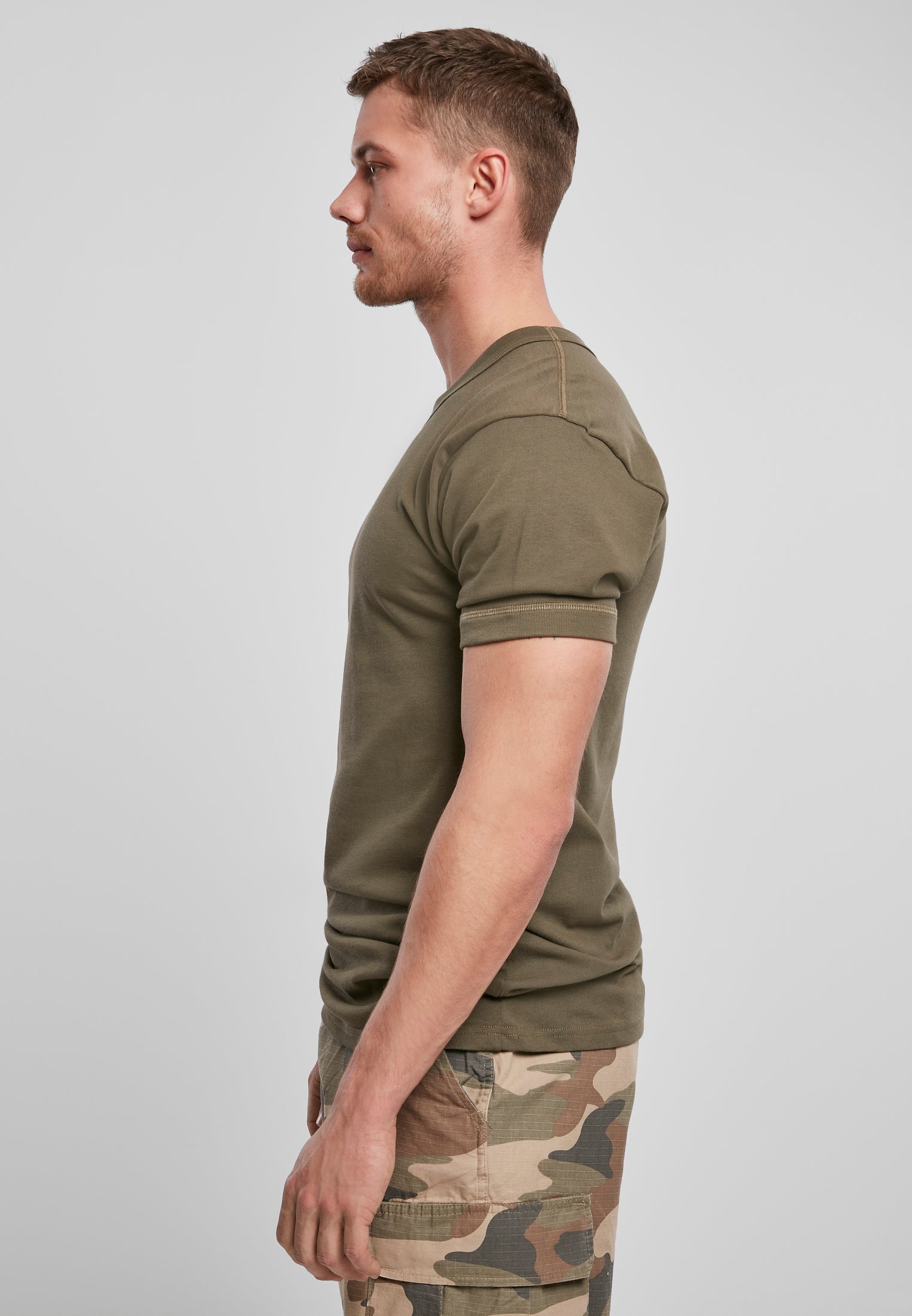 BW Undershirt olive XXL - workoutbrands.com