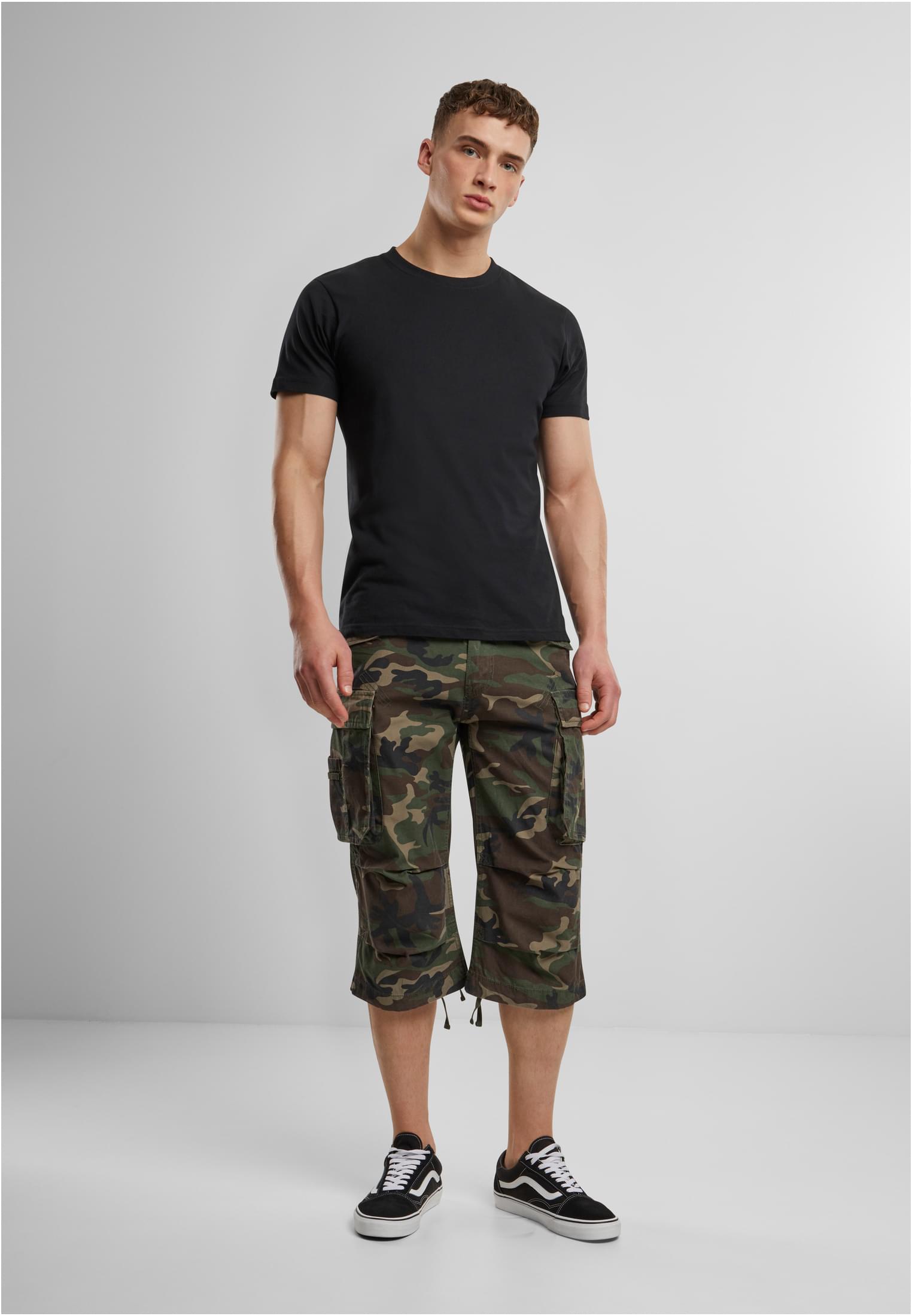 B Industry Vintage Cargo 3/4 Shorts - workoutbrands.com