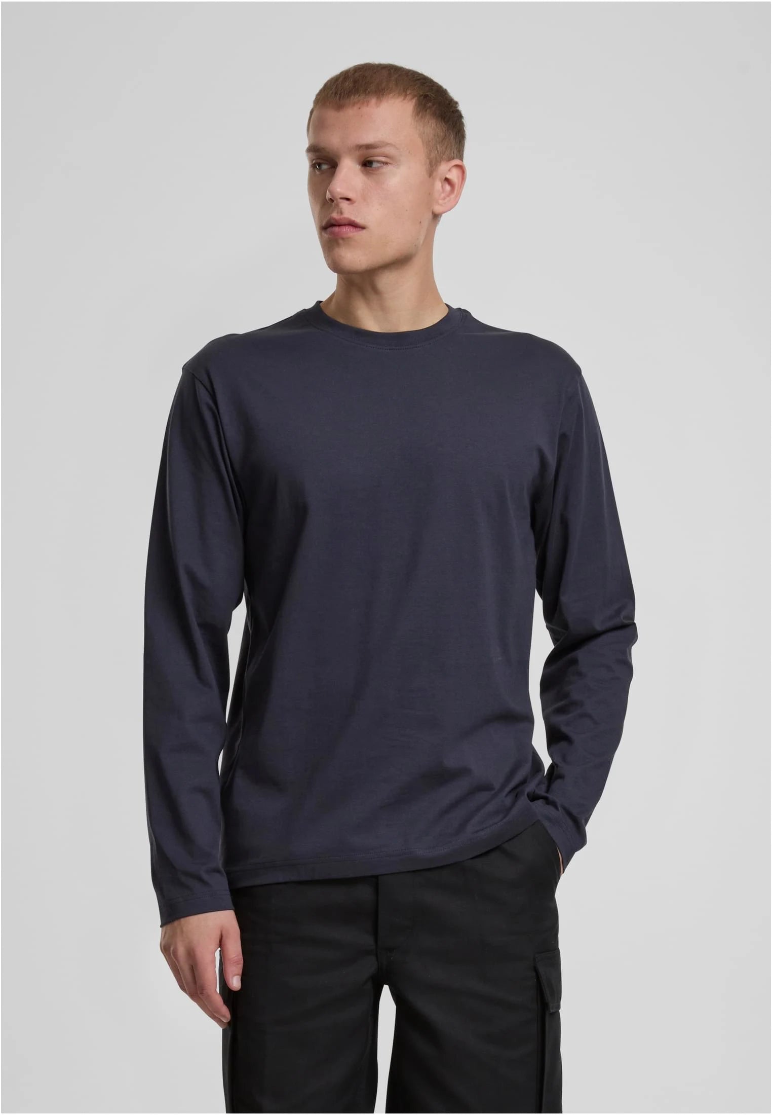 B Premium Longsleeve Shirt