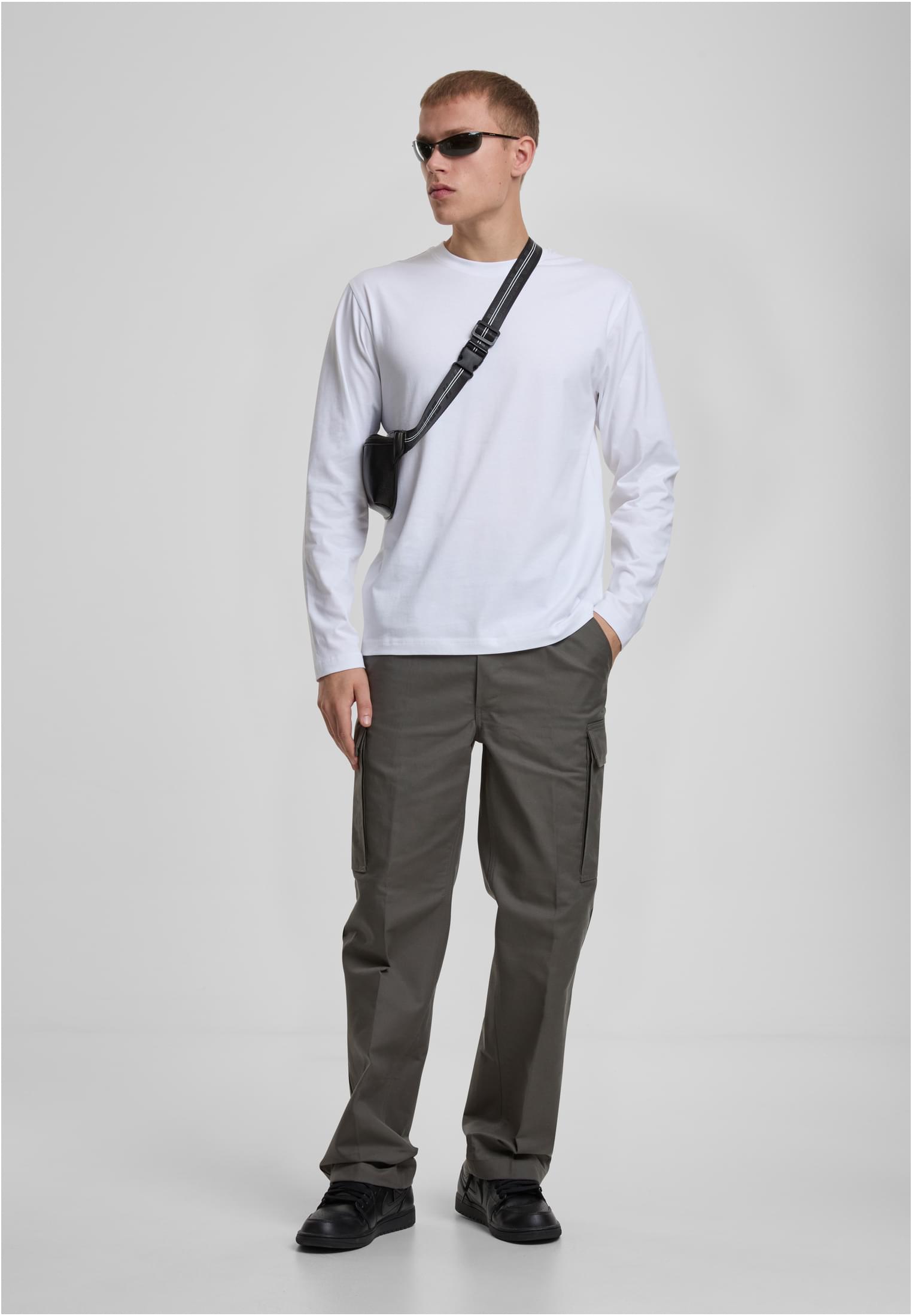 B Premium Longsleeve Shirt - workoutbrands.com