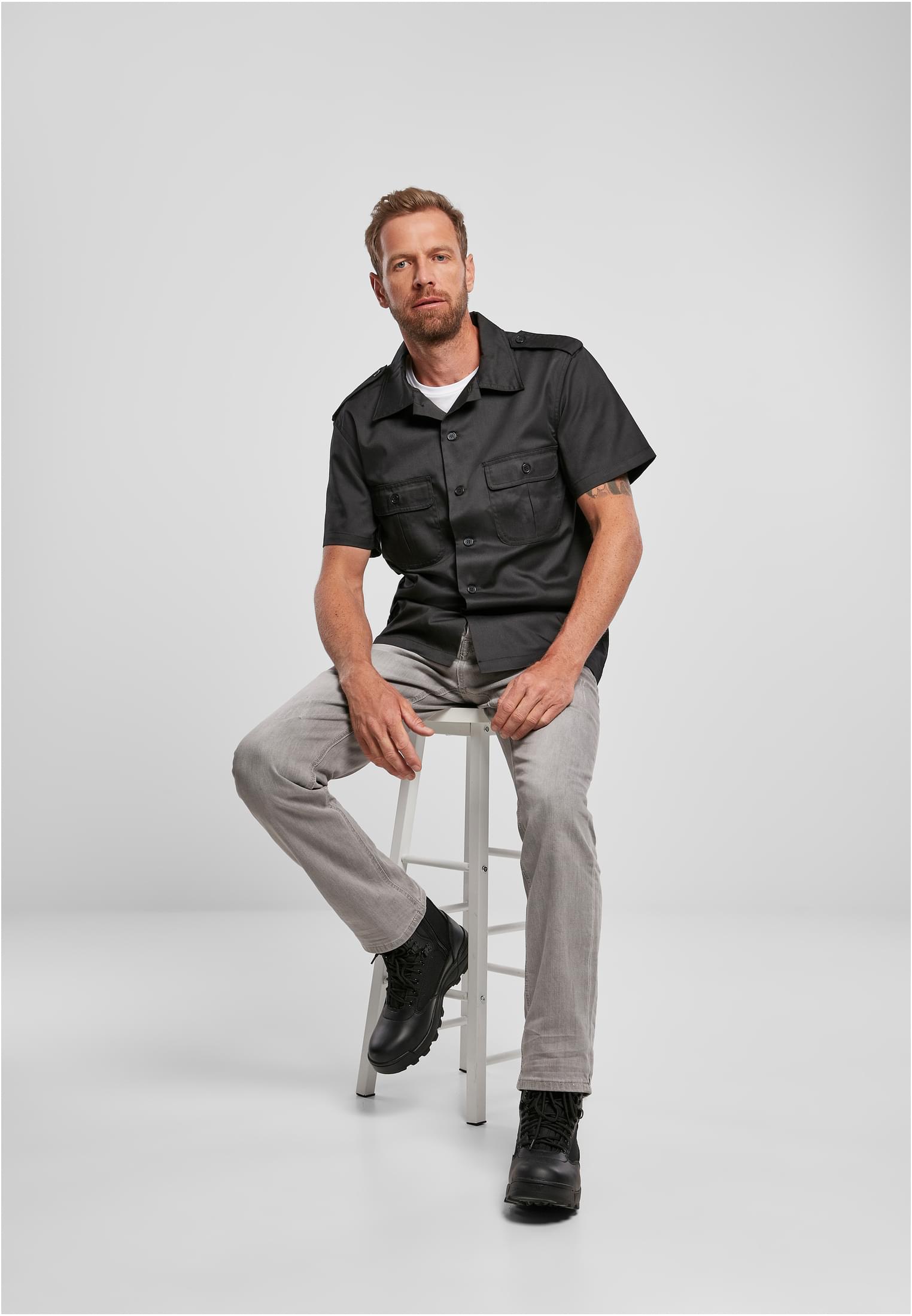 B Short Sleeves US Shirt - workoutbrands.com