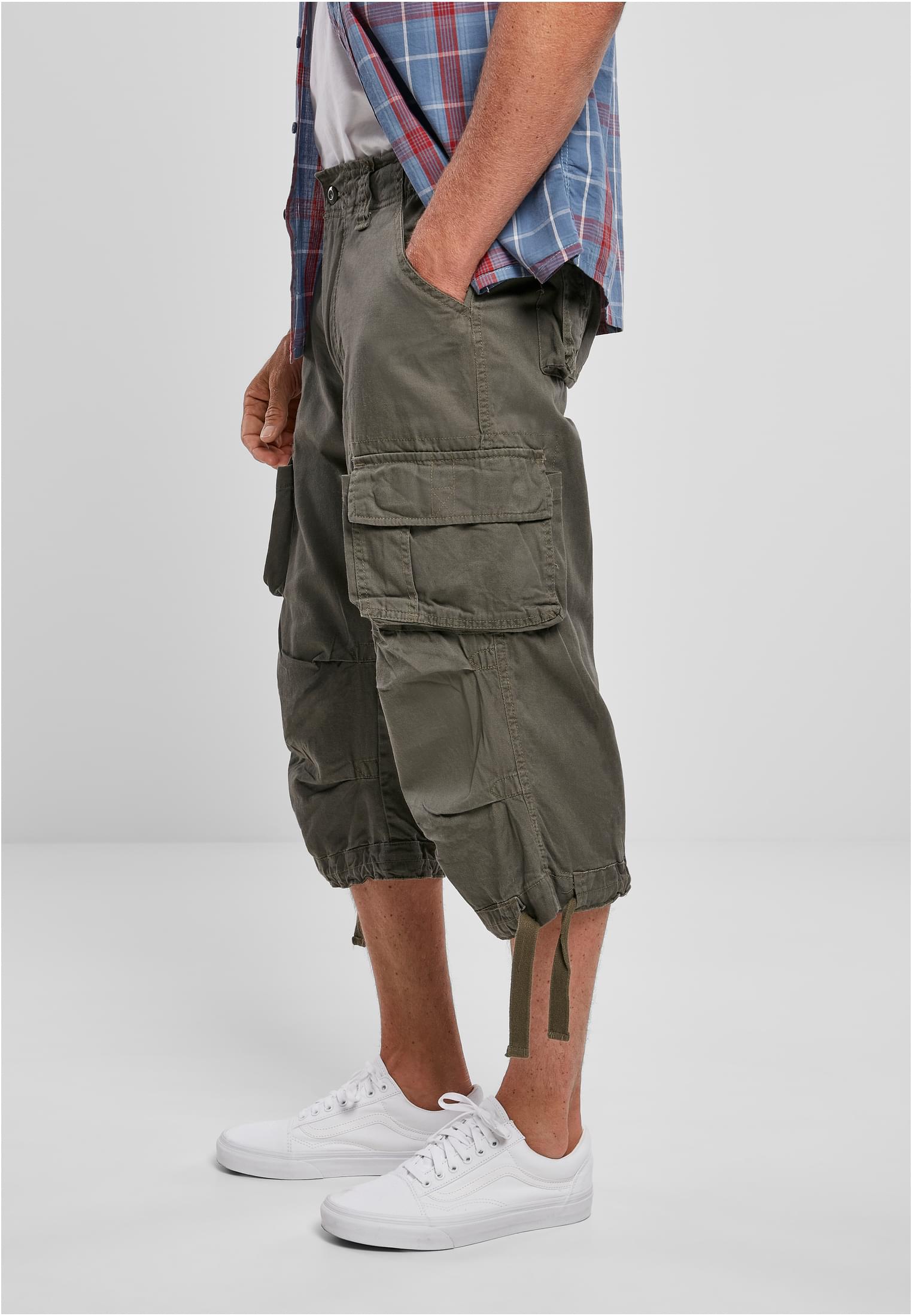 B Urban Legend Cargo 3/4 Shorts - workoutbrands.com