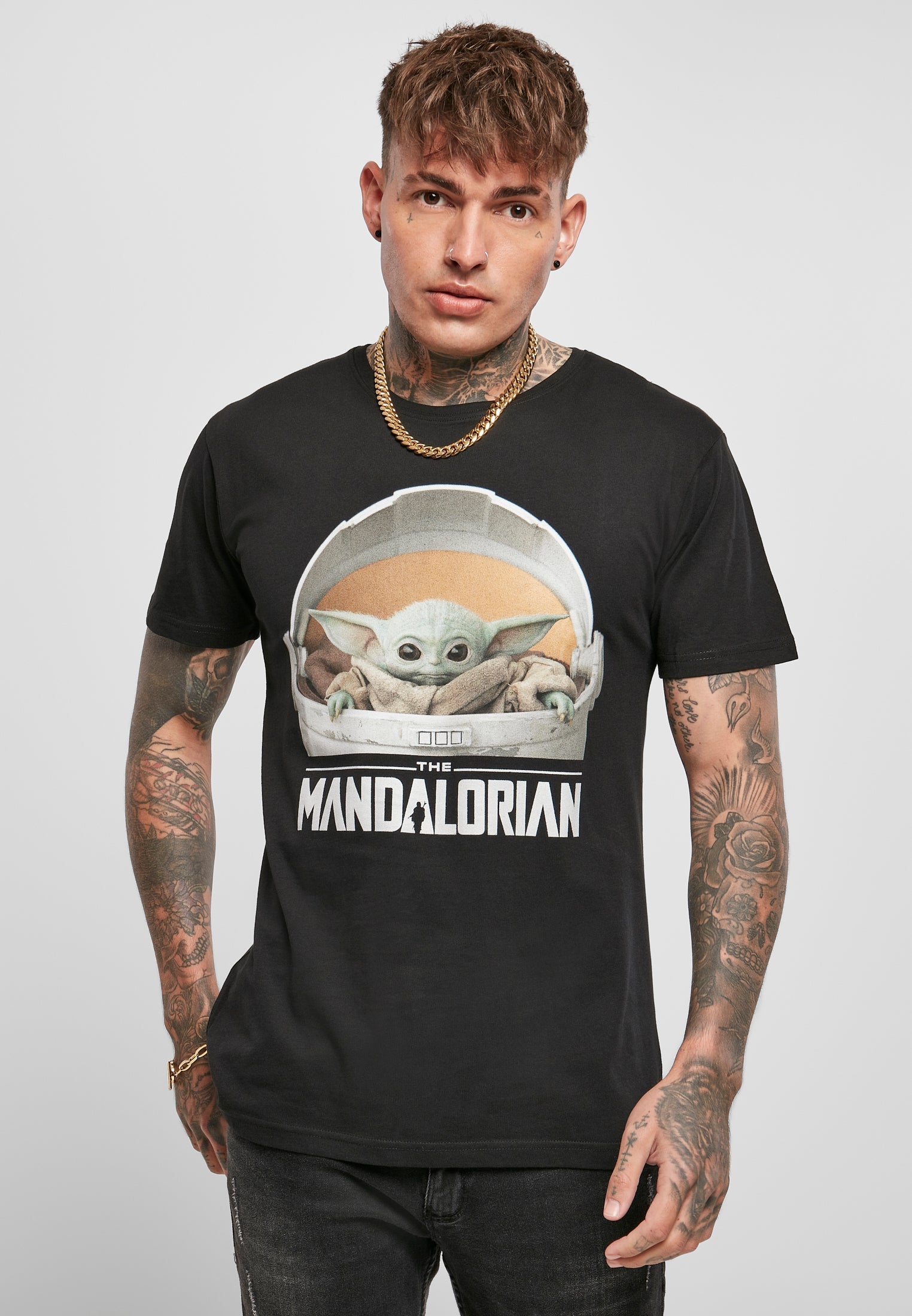 Baby Yoda Mandalorian Logo Tee black XXL - workoutbrands.com