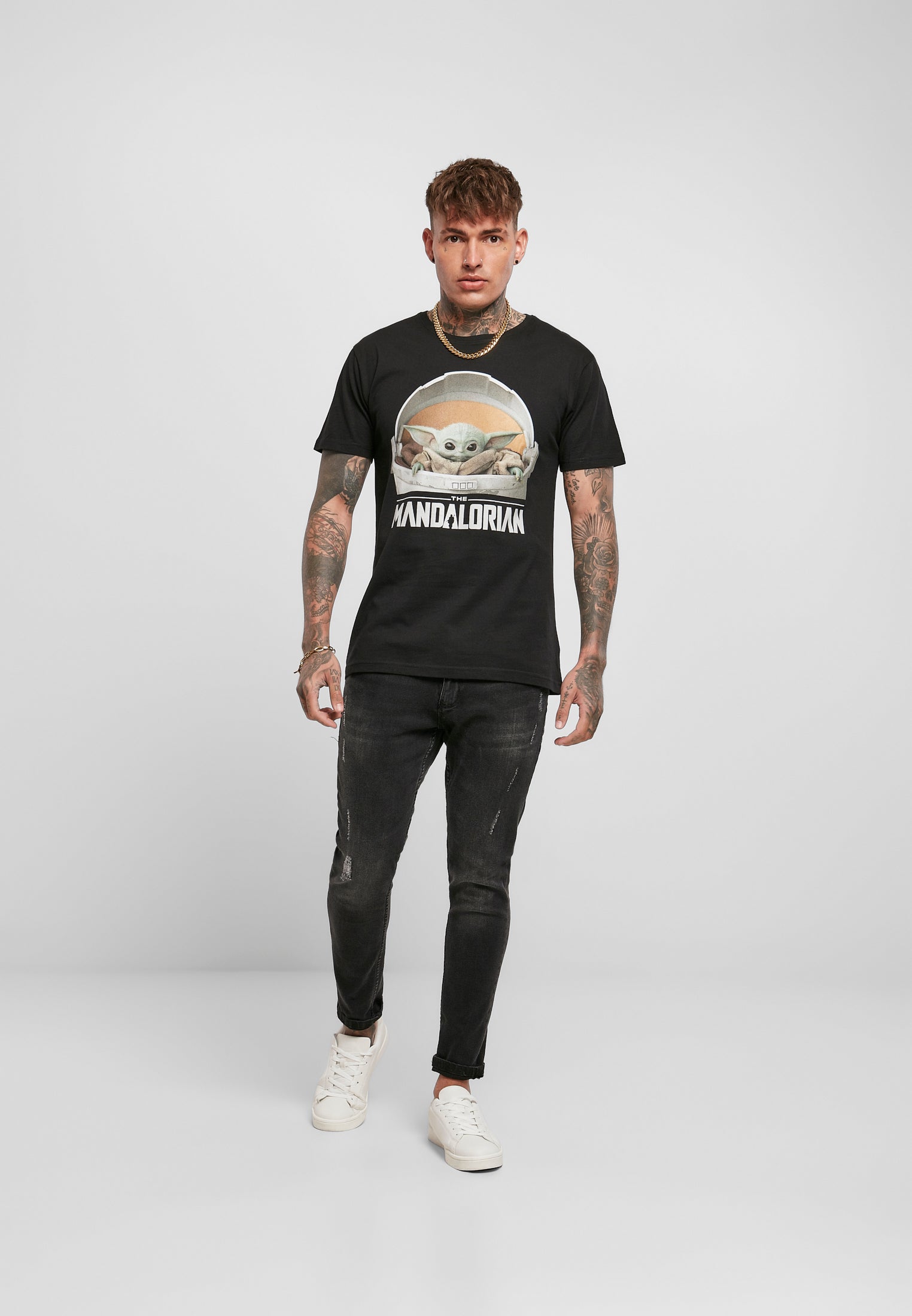 Baby Yoda Mandalorian Logo Tee black XXL - workoutbrands.com