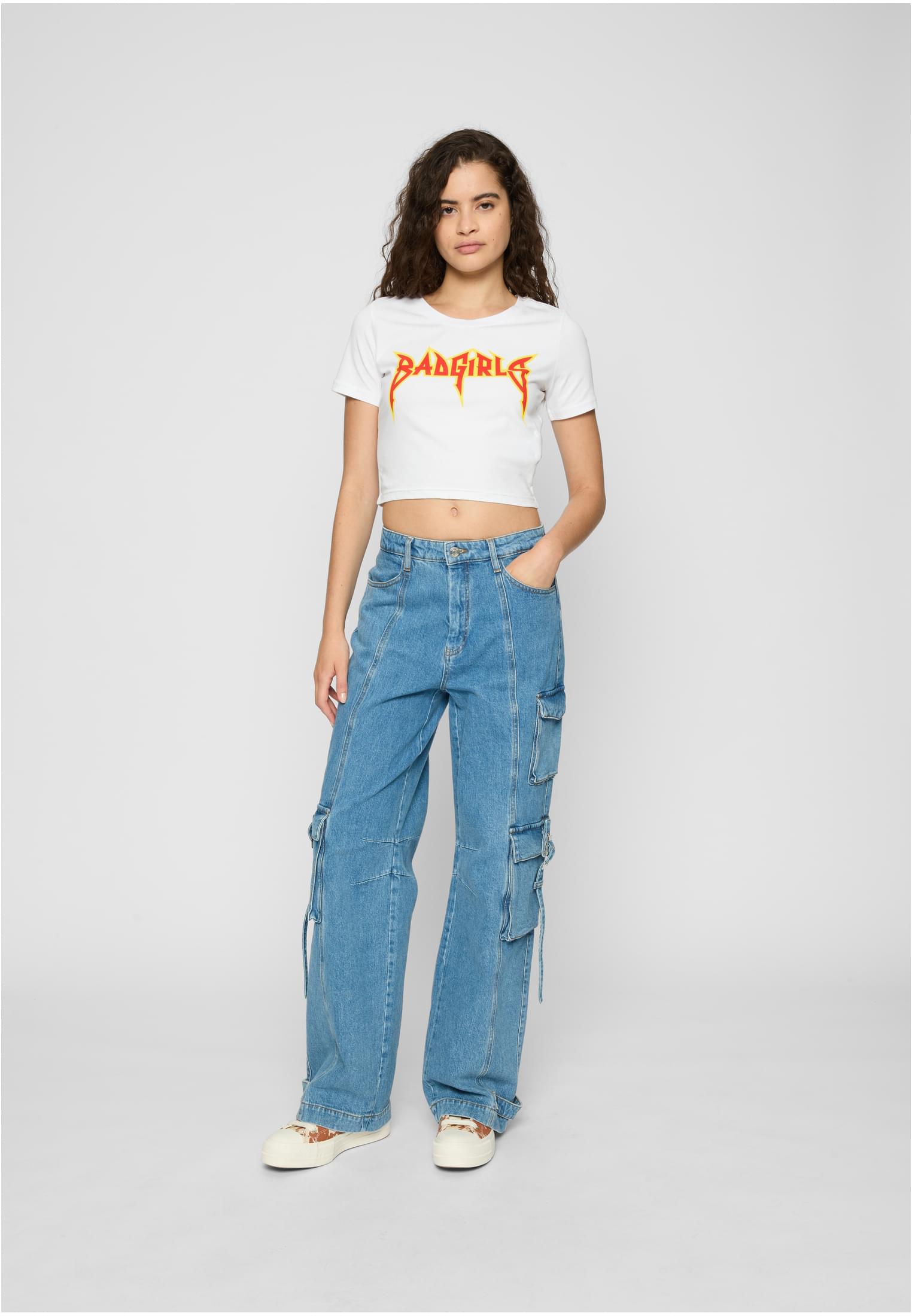 Badgirls Cropped Tee white XXL - workoutbrands.com