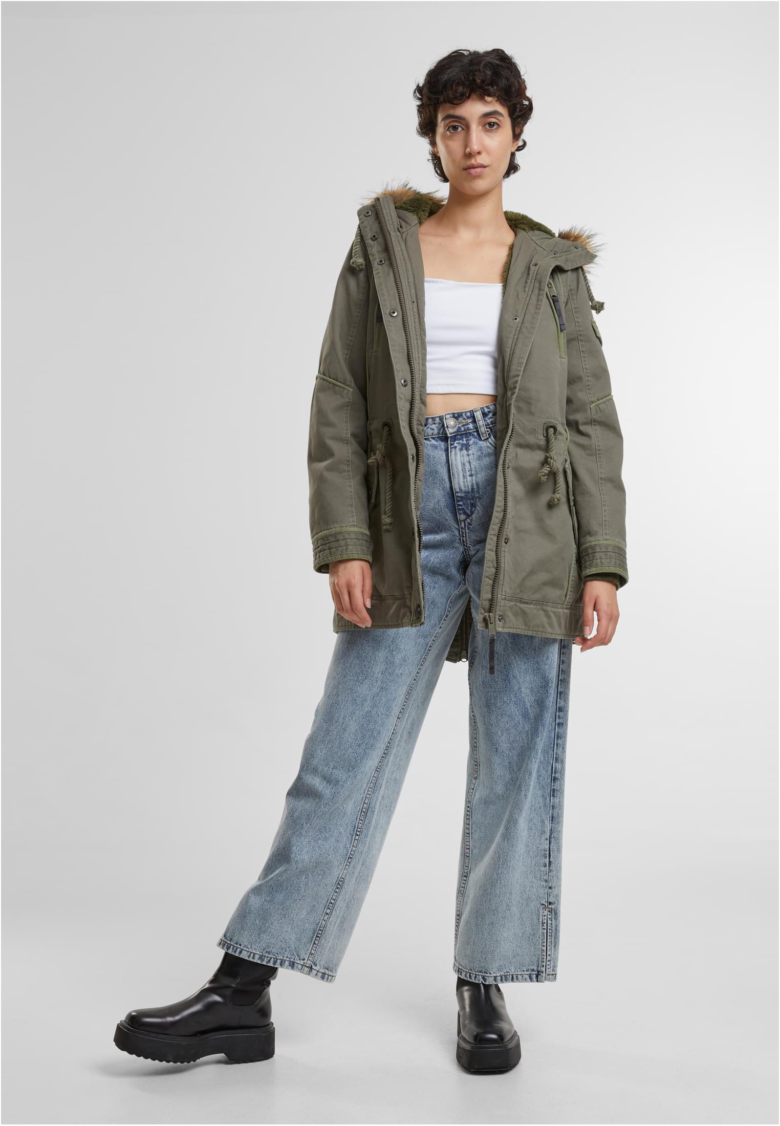 Brandit Women Emma Winterparka olive XS - workoutbrands.com