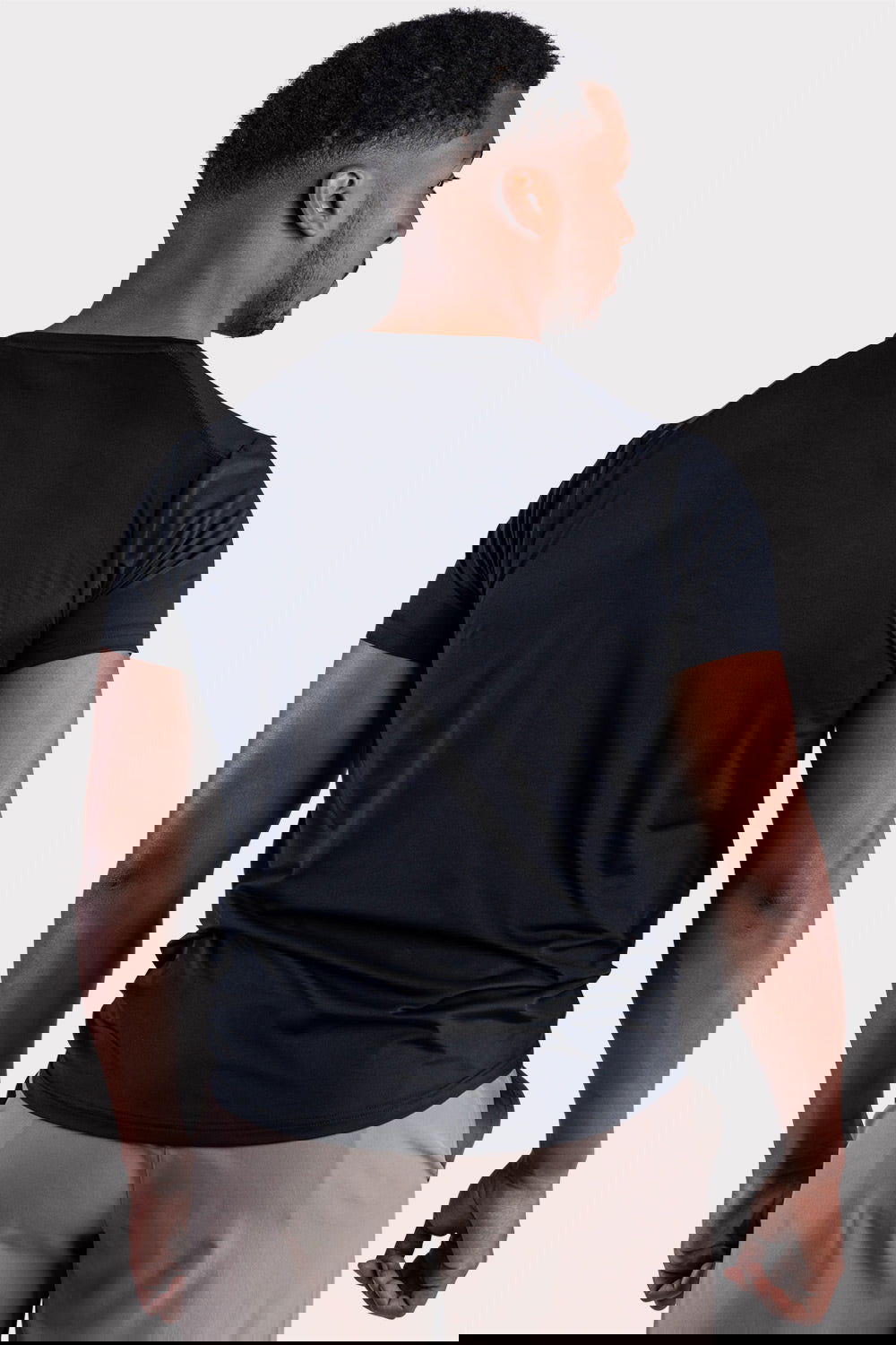 CLN Crush T-Shirt - Black - workoutbrands.com