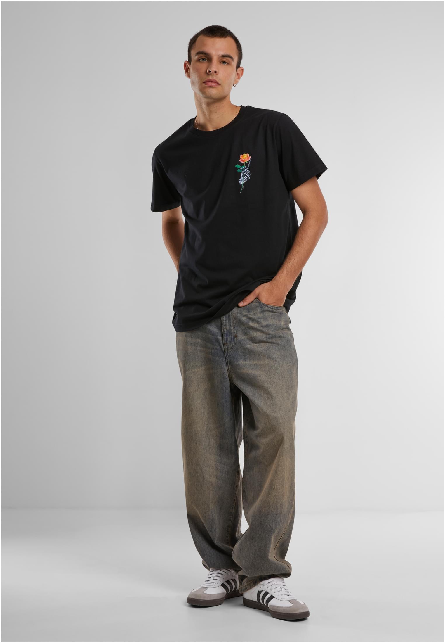 Chrome Skeleton Hand Tee black XXL - workoutbrands.com