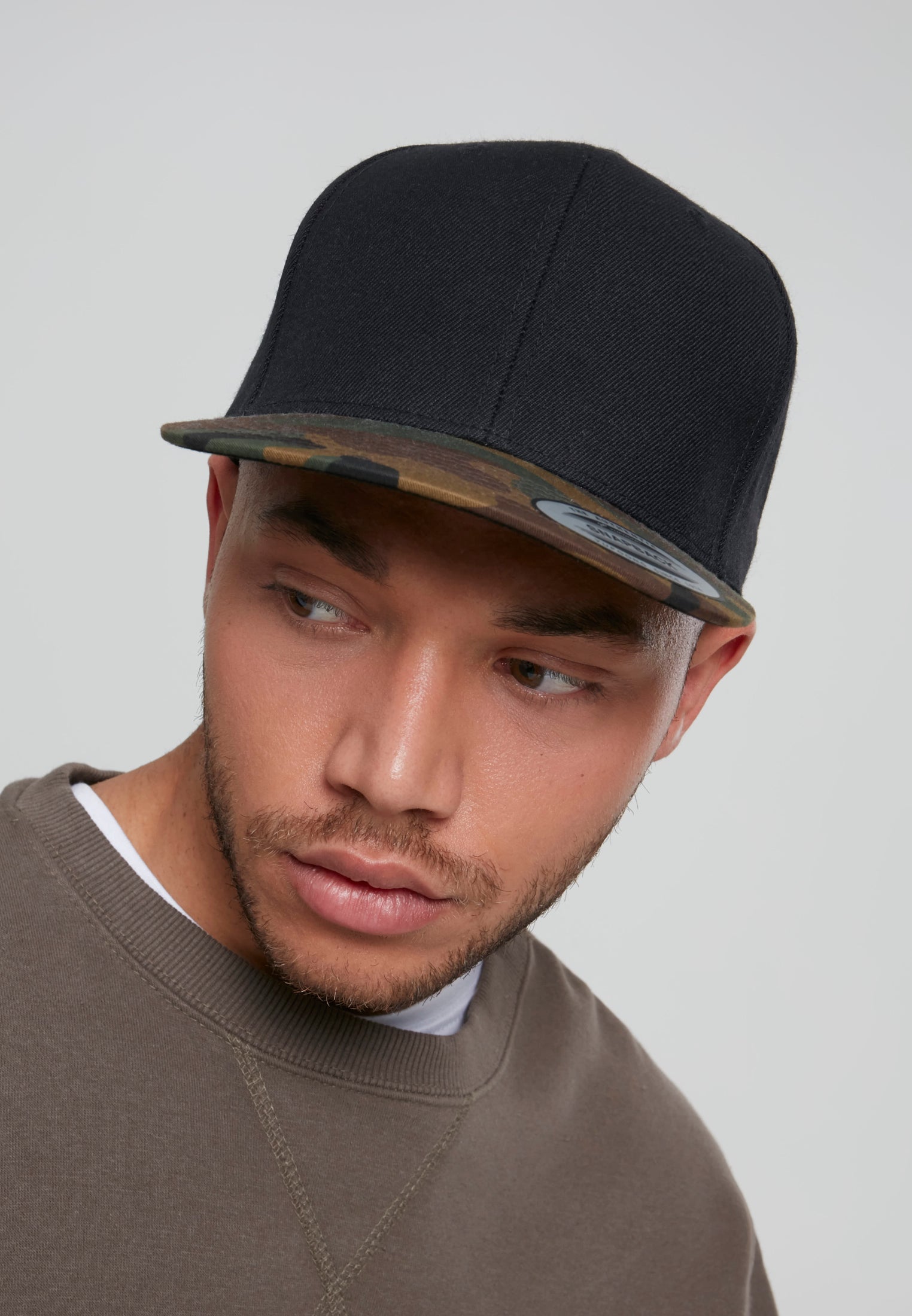 Classic Camo Snapback One Size - workoutbrands.com