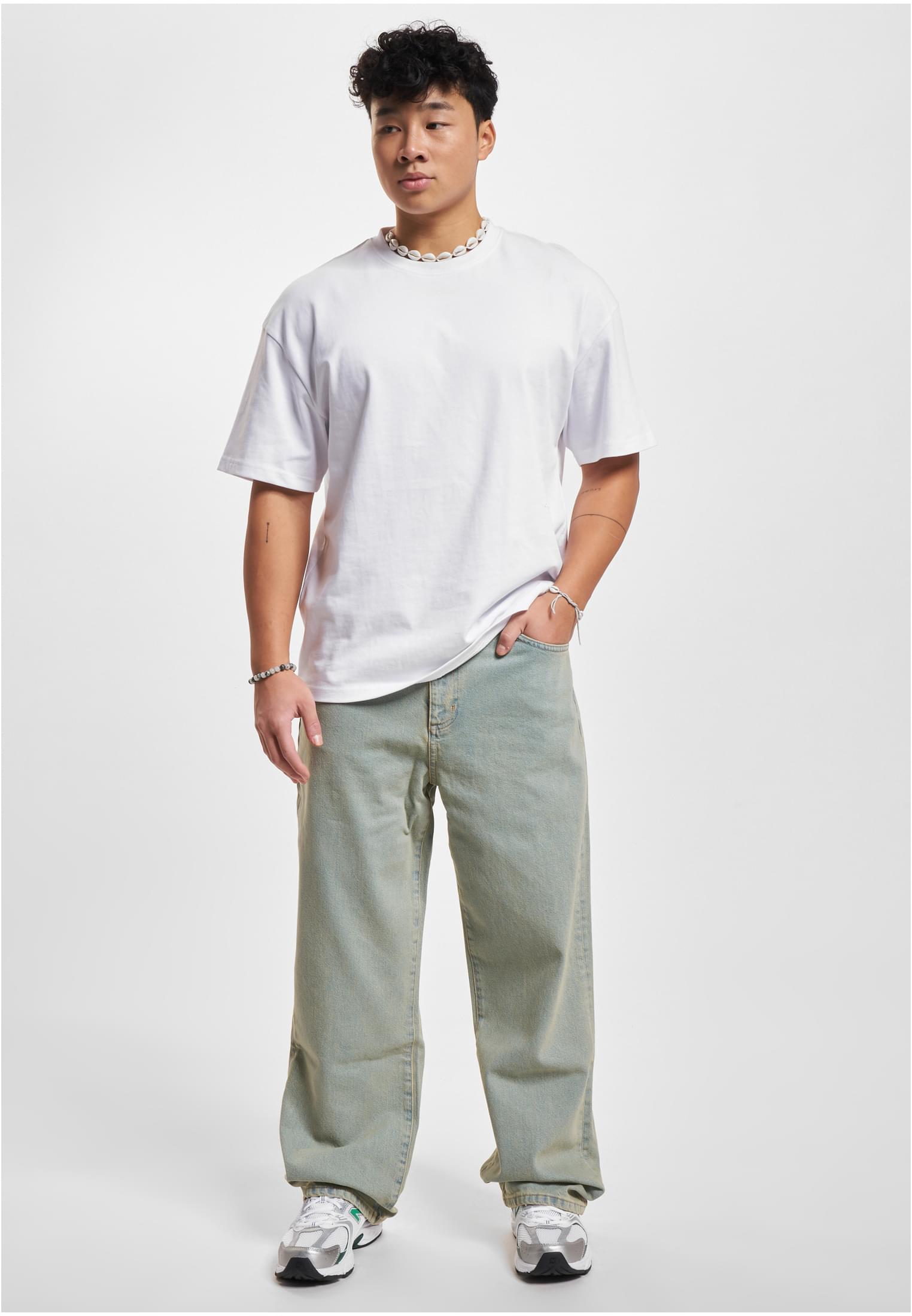 DEF Goethe Baggys light blue denim_ 34 - workoutbrands.com