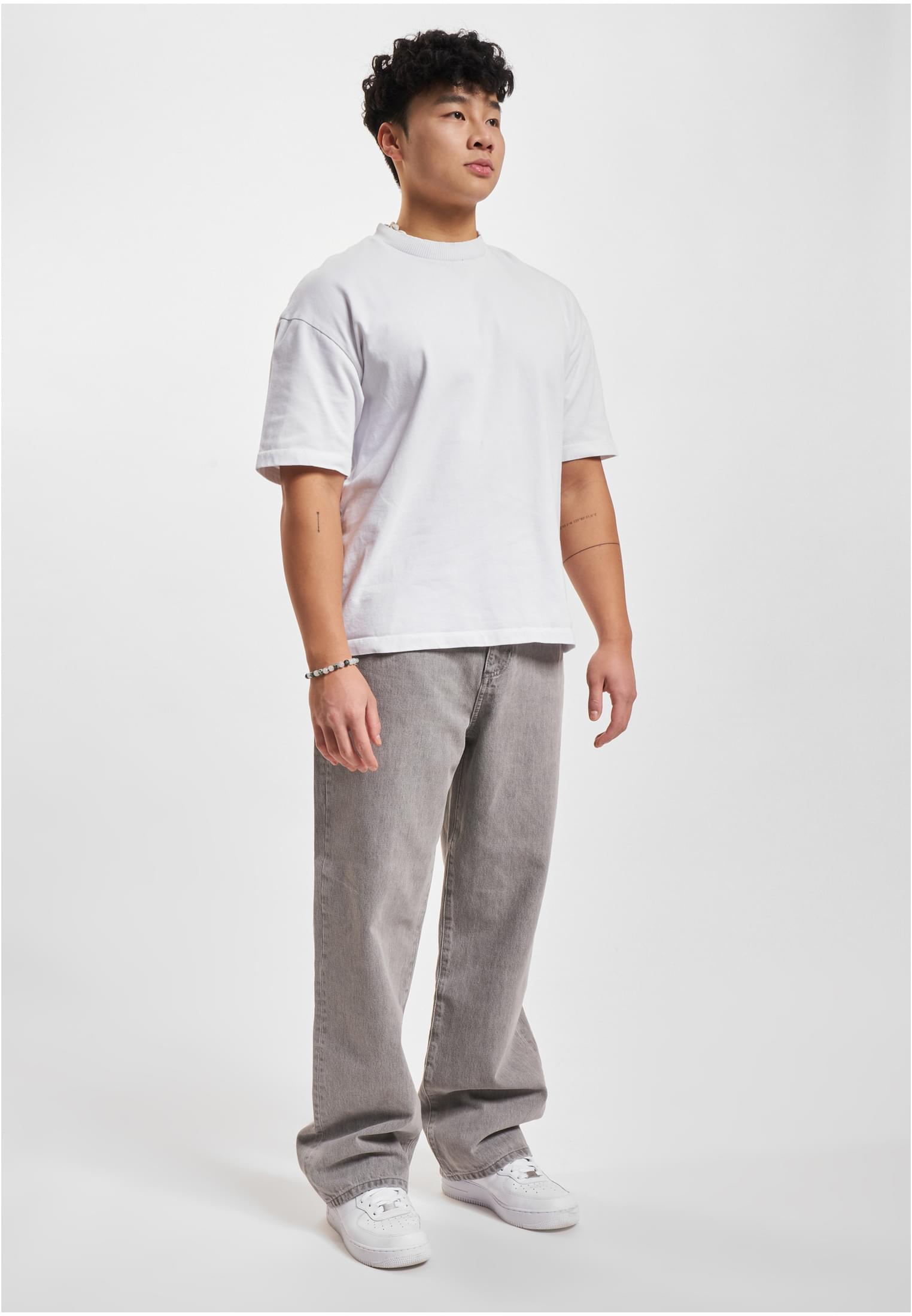 DEF Goethe Baggys light blue denim_ 34 - workoutbrands.com