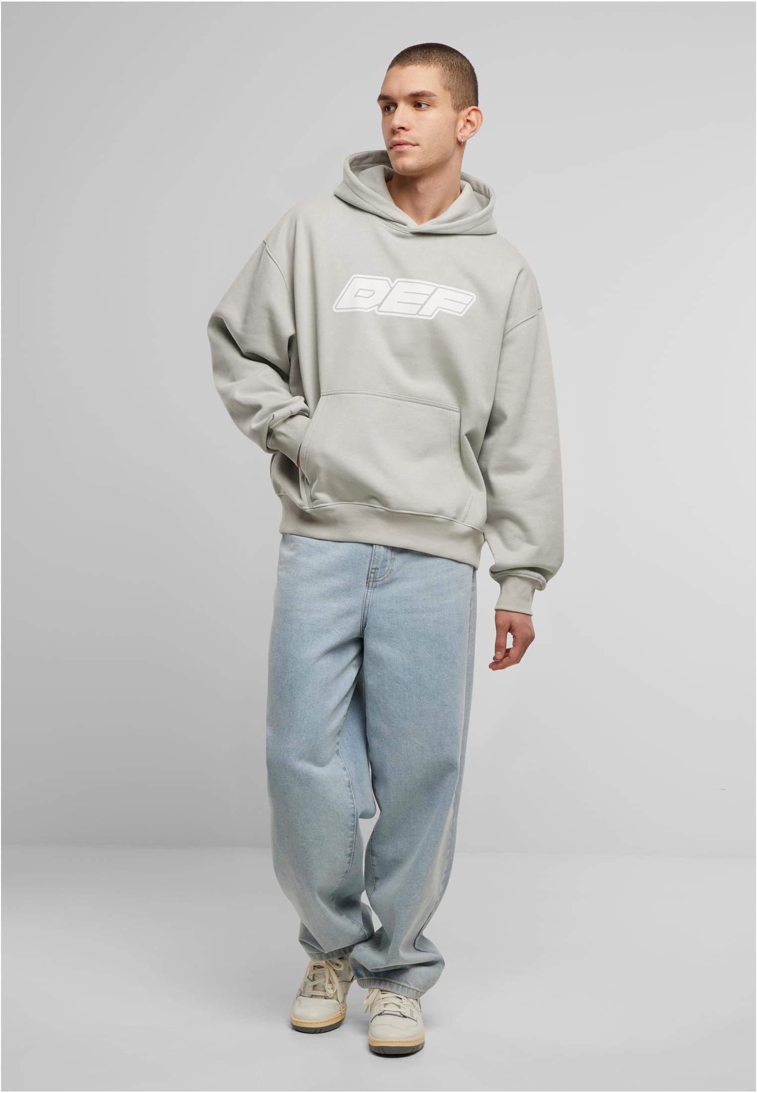 DEF MERCH Souvenir Hoodies micro chip S - workoutbrands.com