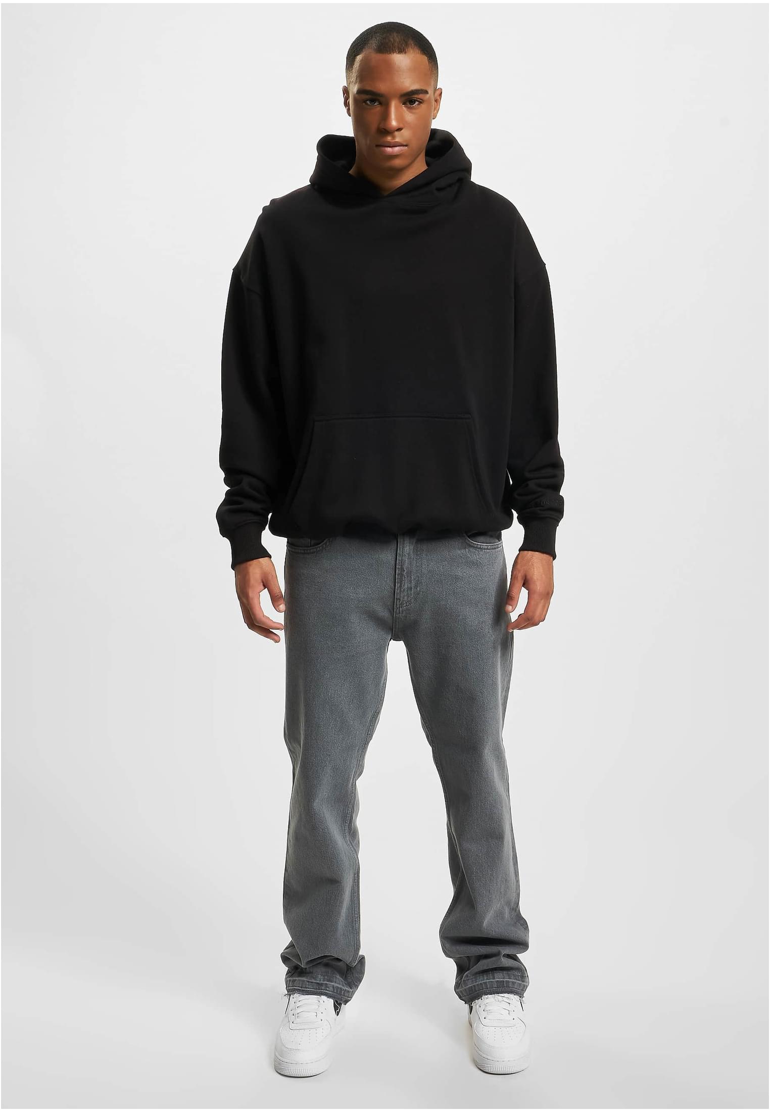 DEF Straight Loose Fit Denim grey washed 38 - workoutbrands.com