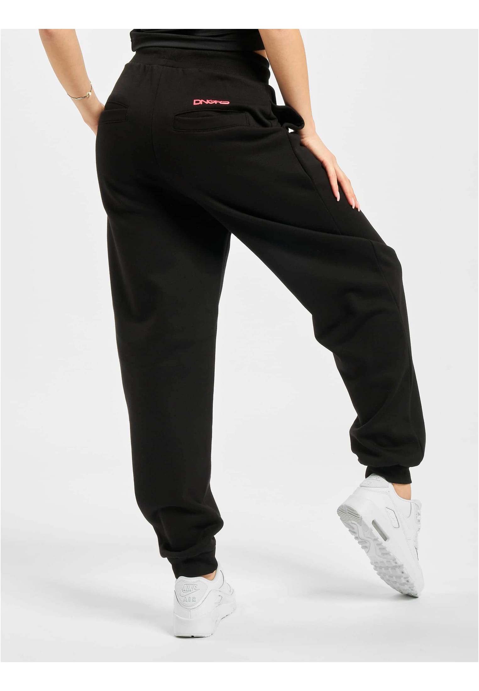 DNGRS Hyena Sweatpants black/pink XS - workoutbrands.com