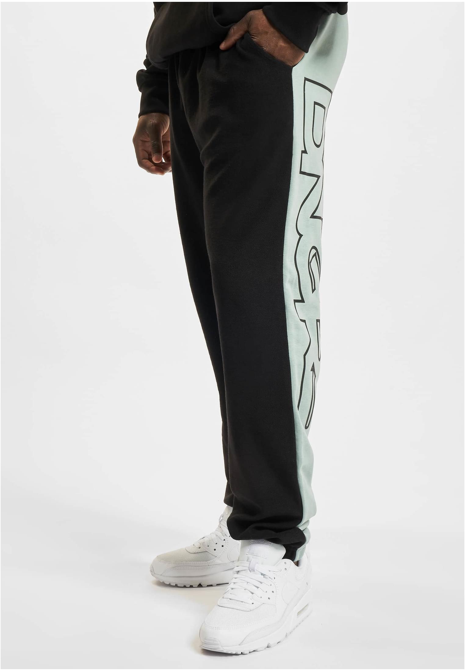 Dangerous DNGRS Cumulus Big Print Sweatpants black/grey S - workoutbrands.com