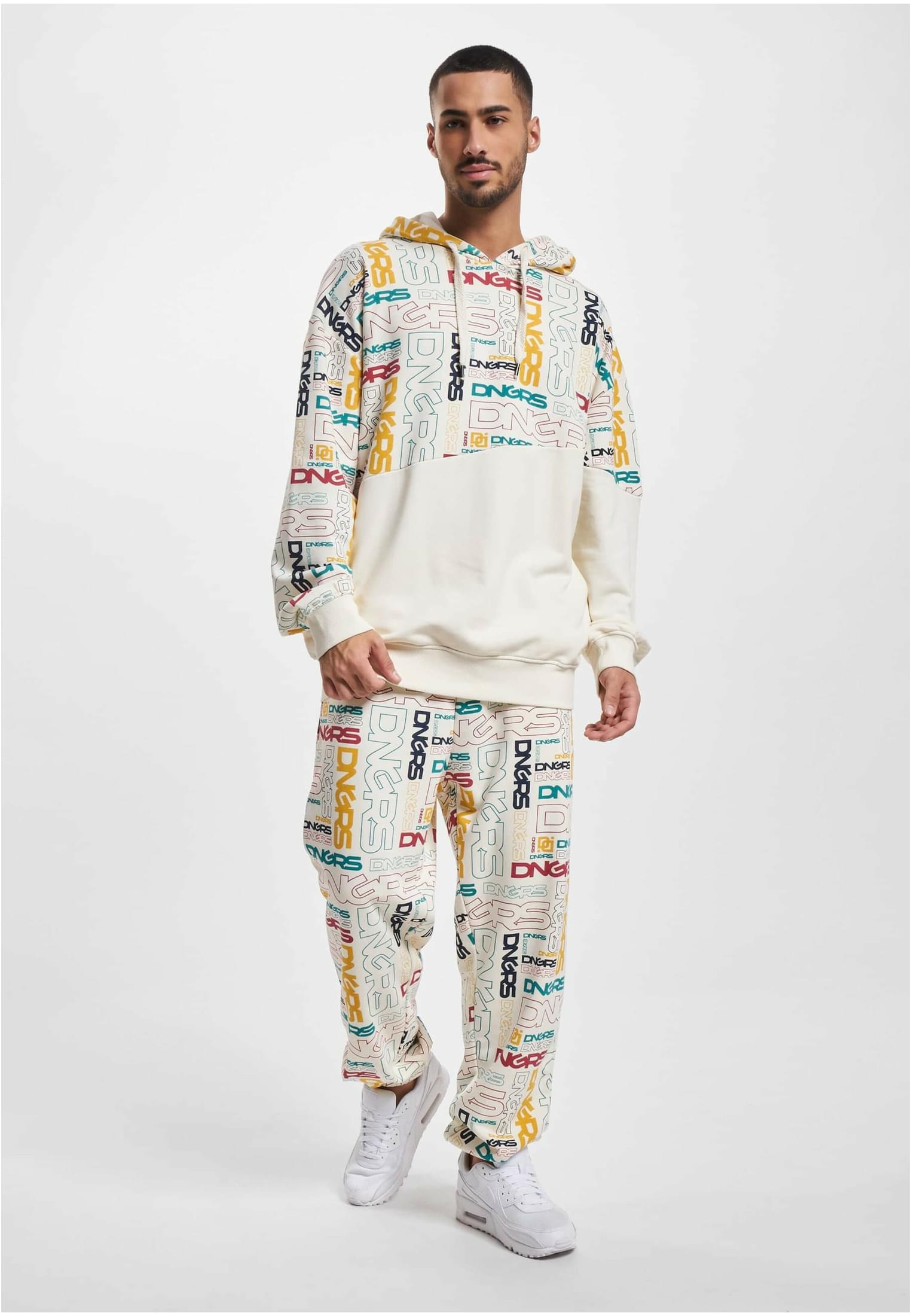 Dangerous DNGRS Sweatpants Maze white XXL - workoutbrands.com