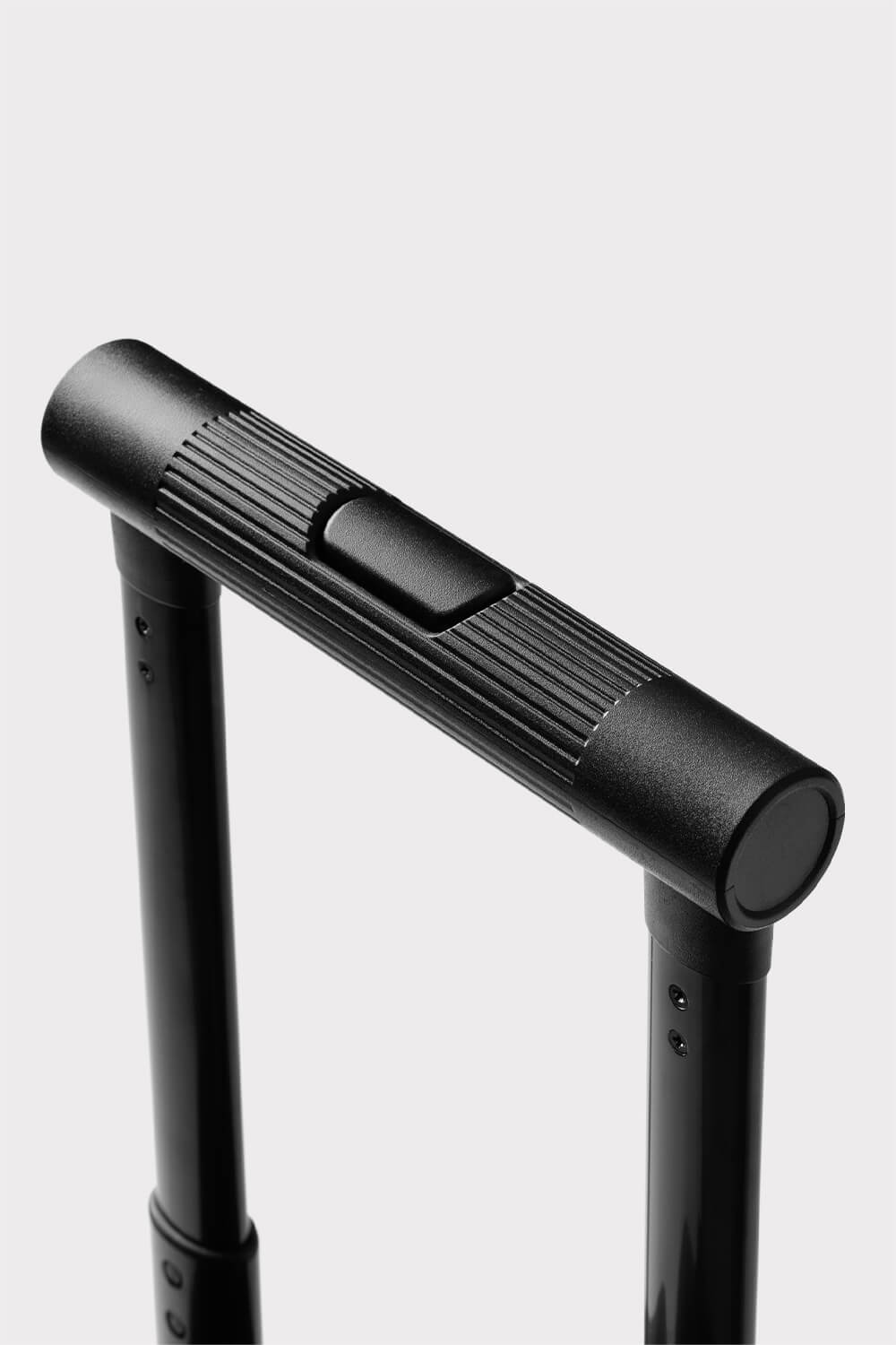 Db Hugger Roller Bag 90L - Black - workoutbrands.com