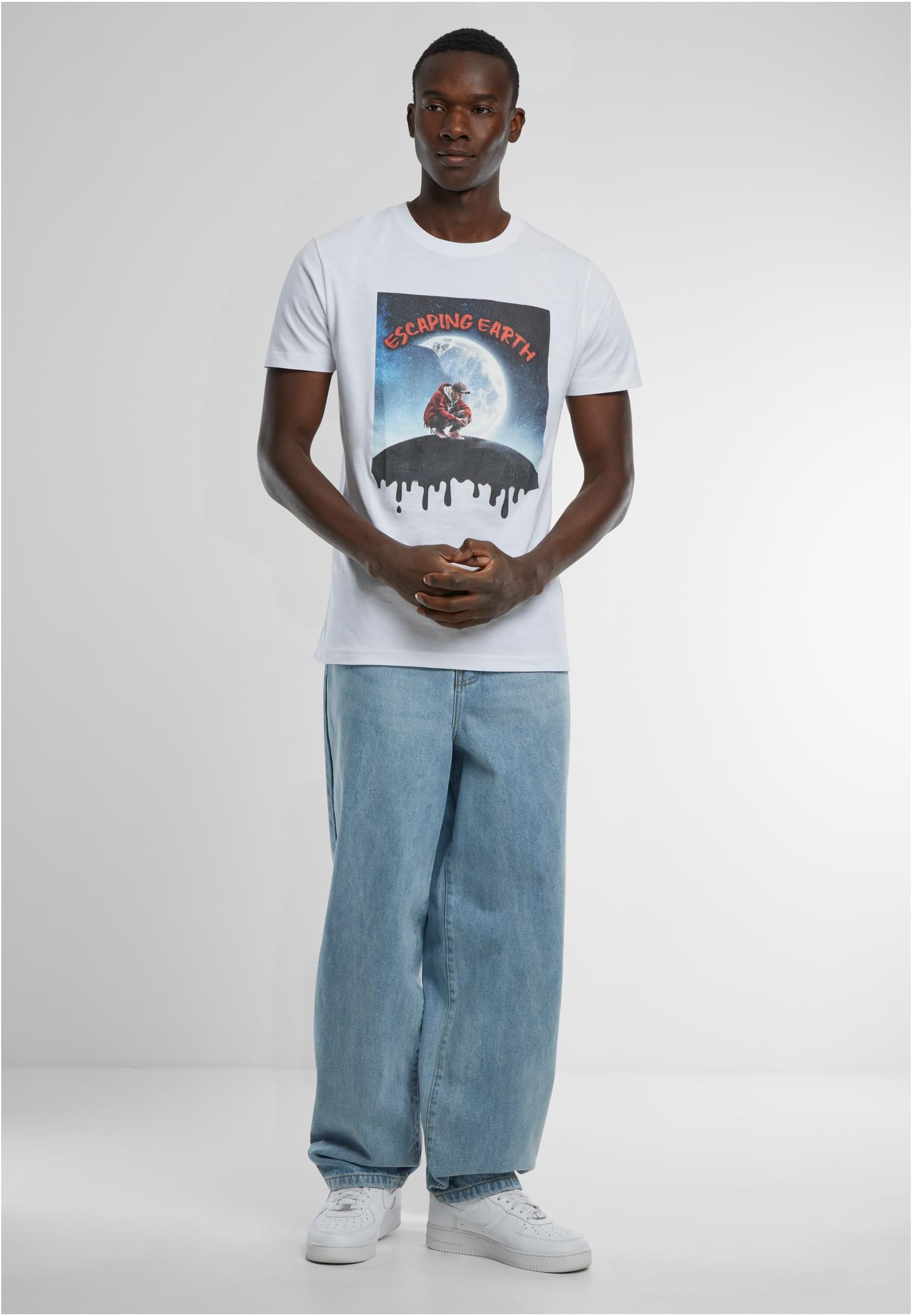 Escaping Earth Tee white XXL - workoutbrands.com