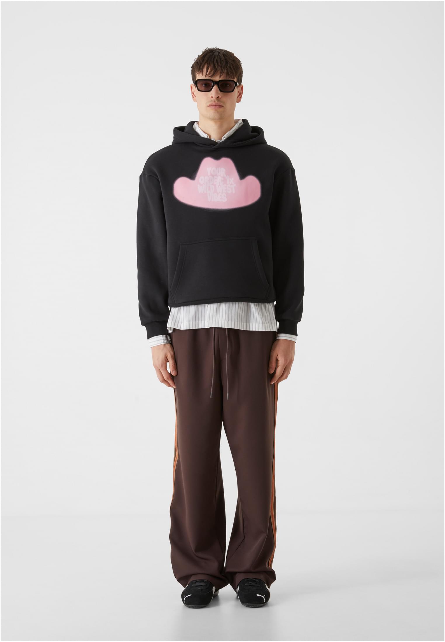 LY Hoody Wild Room Service