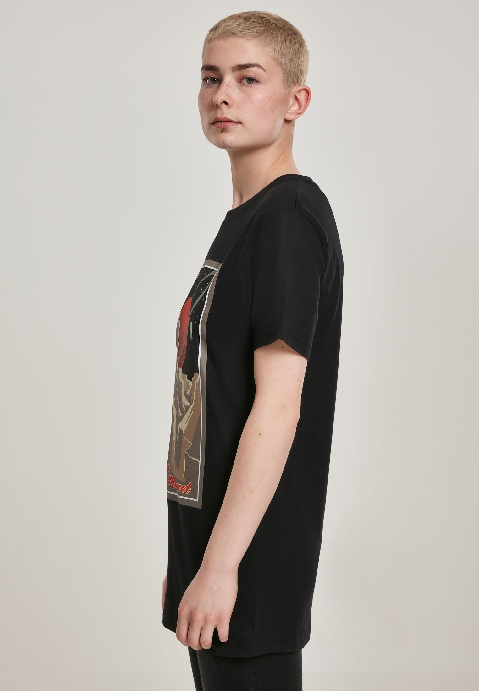 Ladies Distant Planet Tee black XS - workoutbrands.com