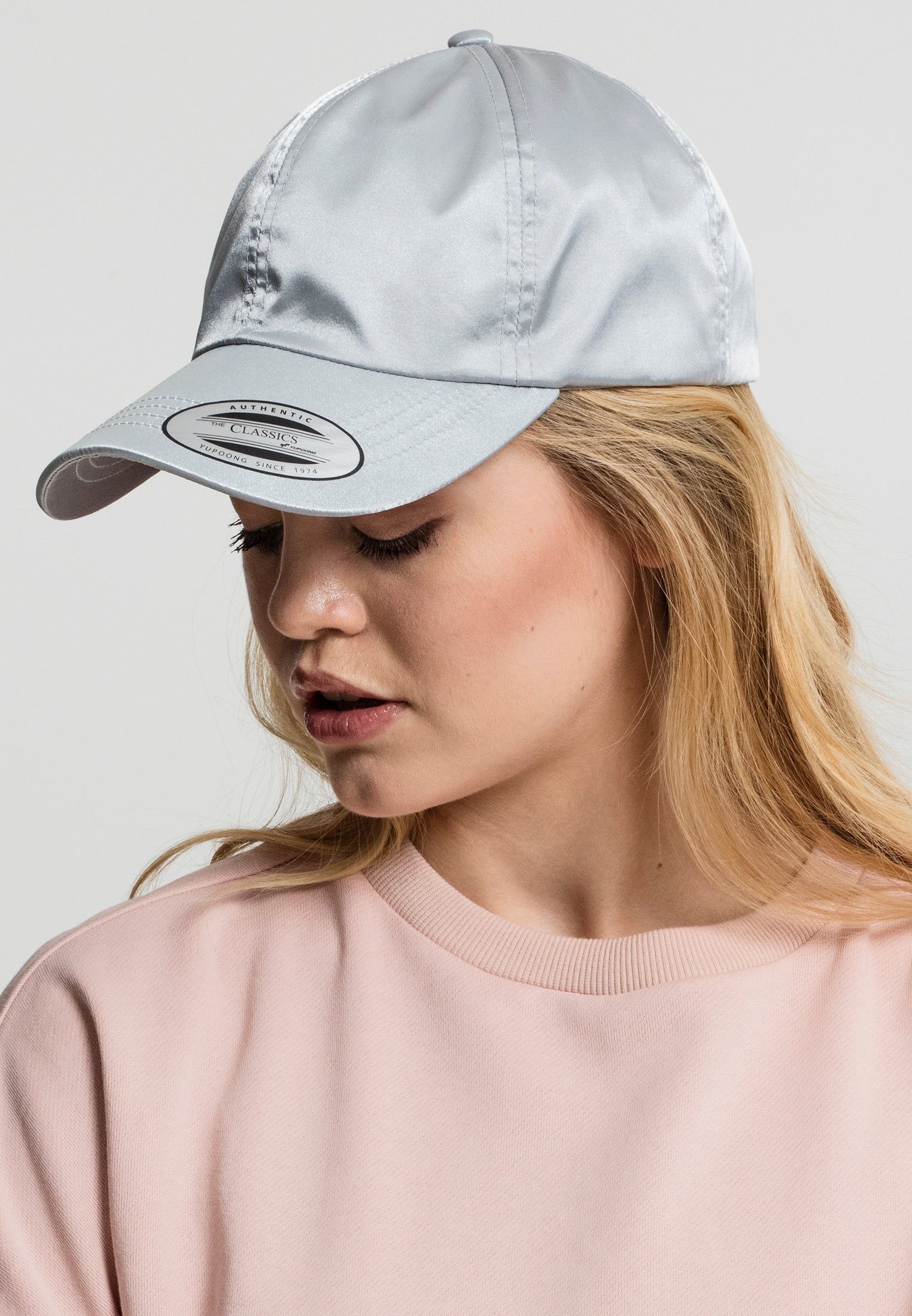 Low Profile Satin Cap Snapback One Size - workoutbrands.com