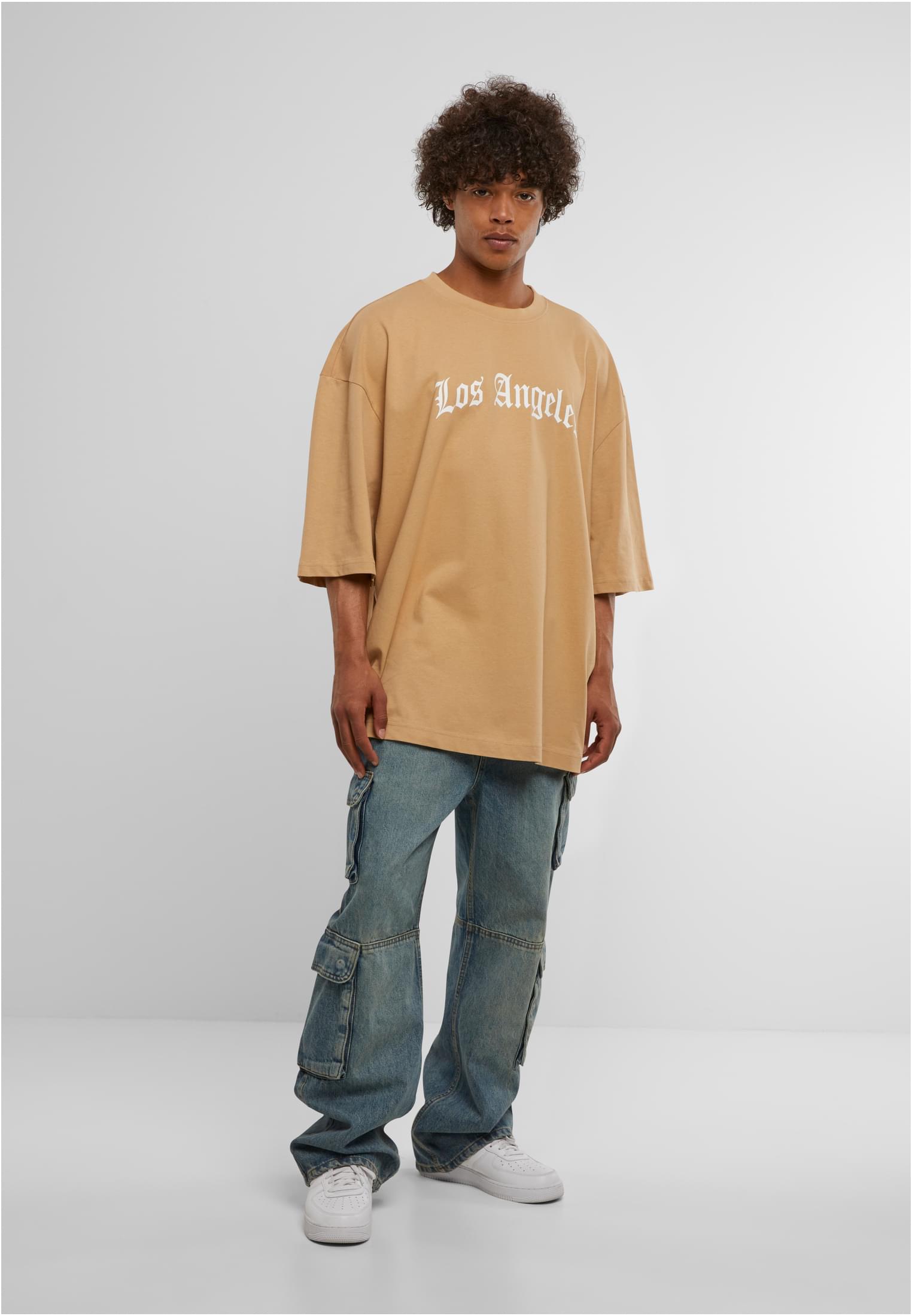 MT Los Angeles Wording New Huge Tee