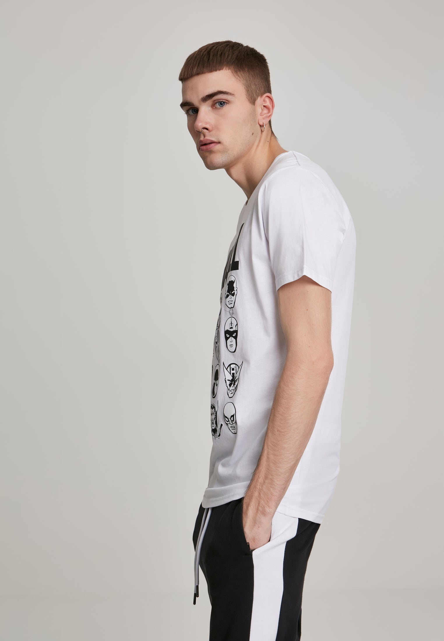 Marvel Crew Tee white XXL - workoutbrands.com