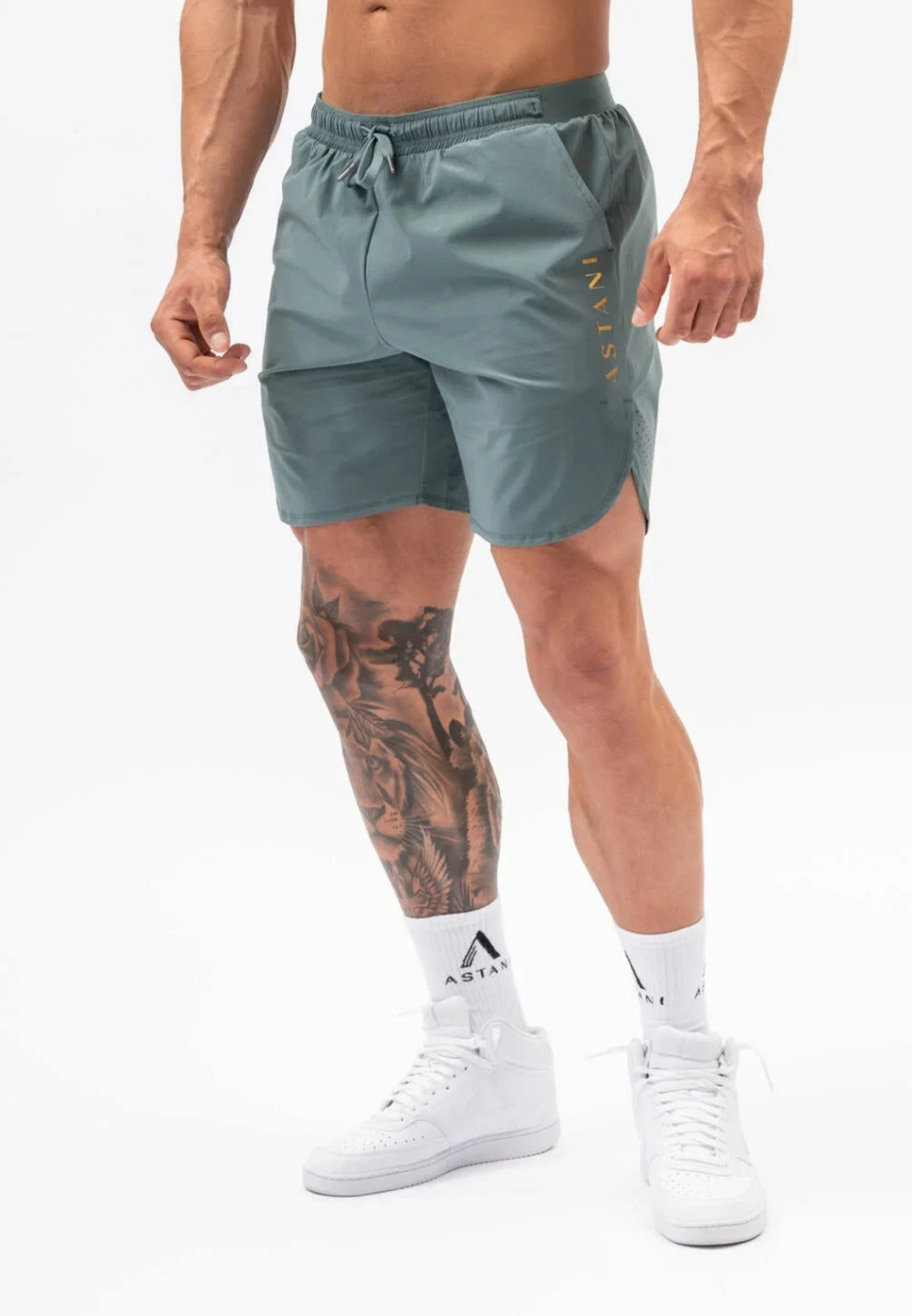 A VELOCE Shorts - Green