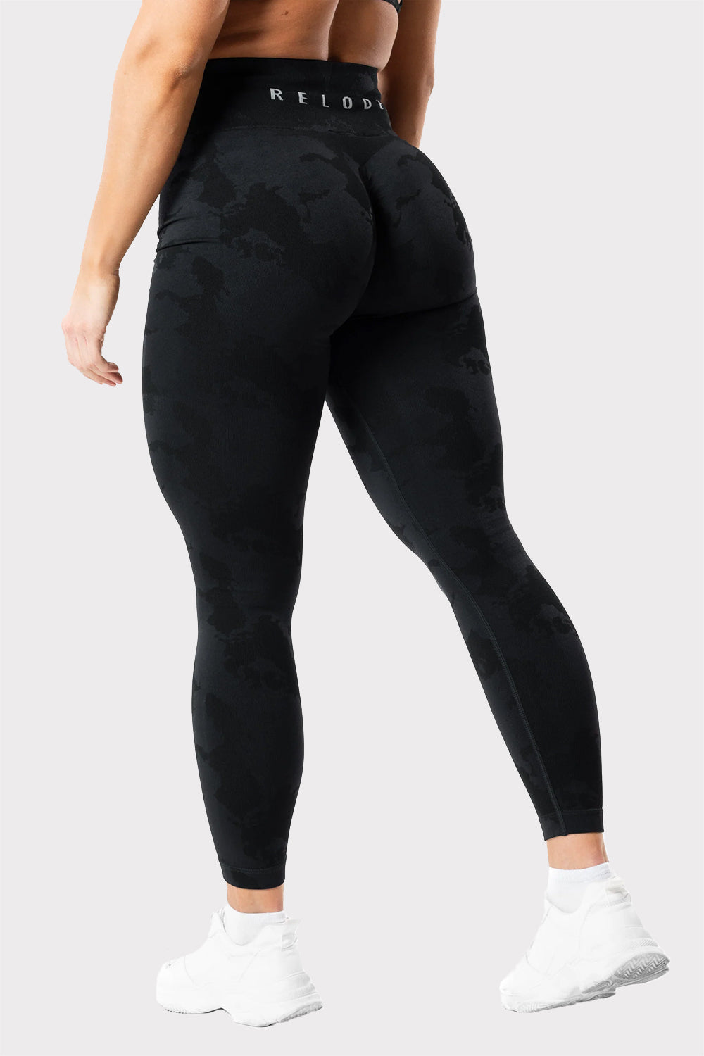 R Prime Scrunch Camo Tights - Black - workoutbrands.com