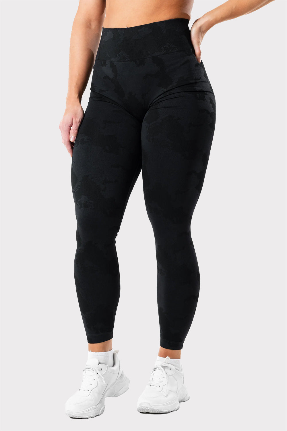 R Prime Scrunch Camo Tights - Black - workoutbrands.com