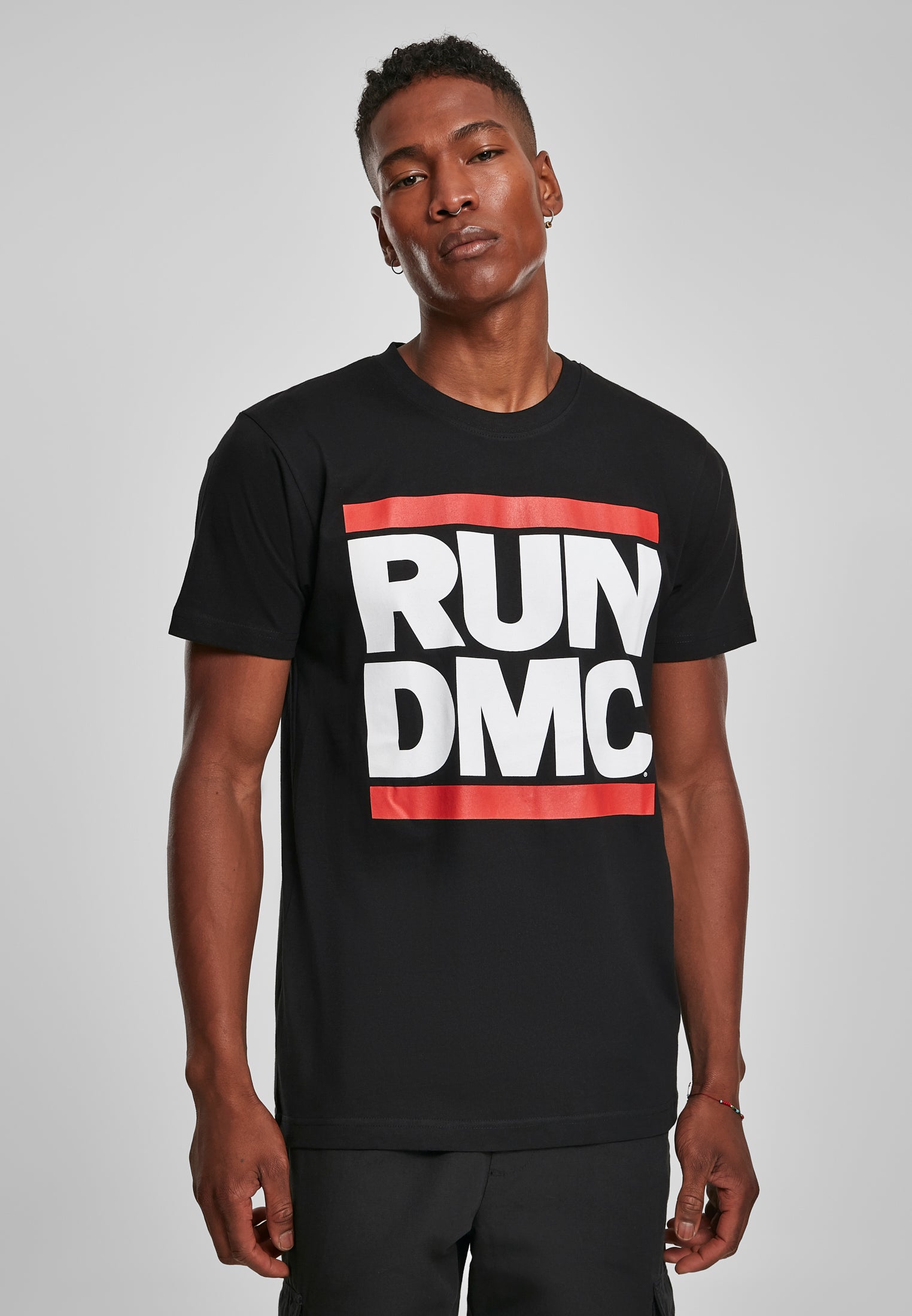 Run DMC Logo Tee black XXL - workoutbrands.com