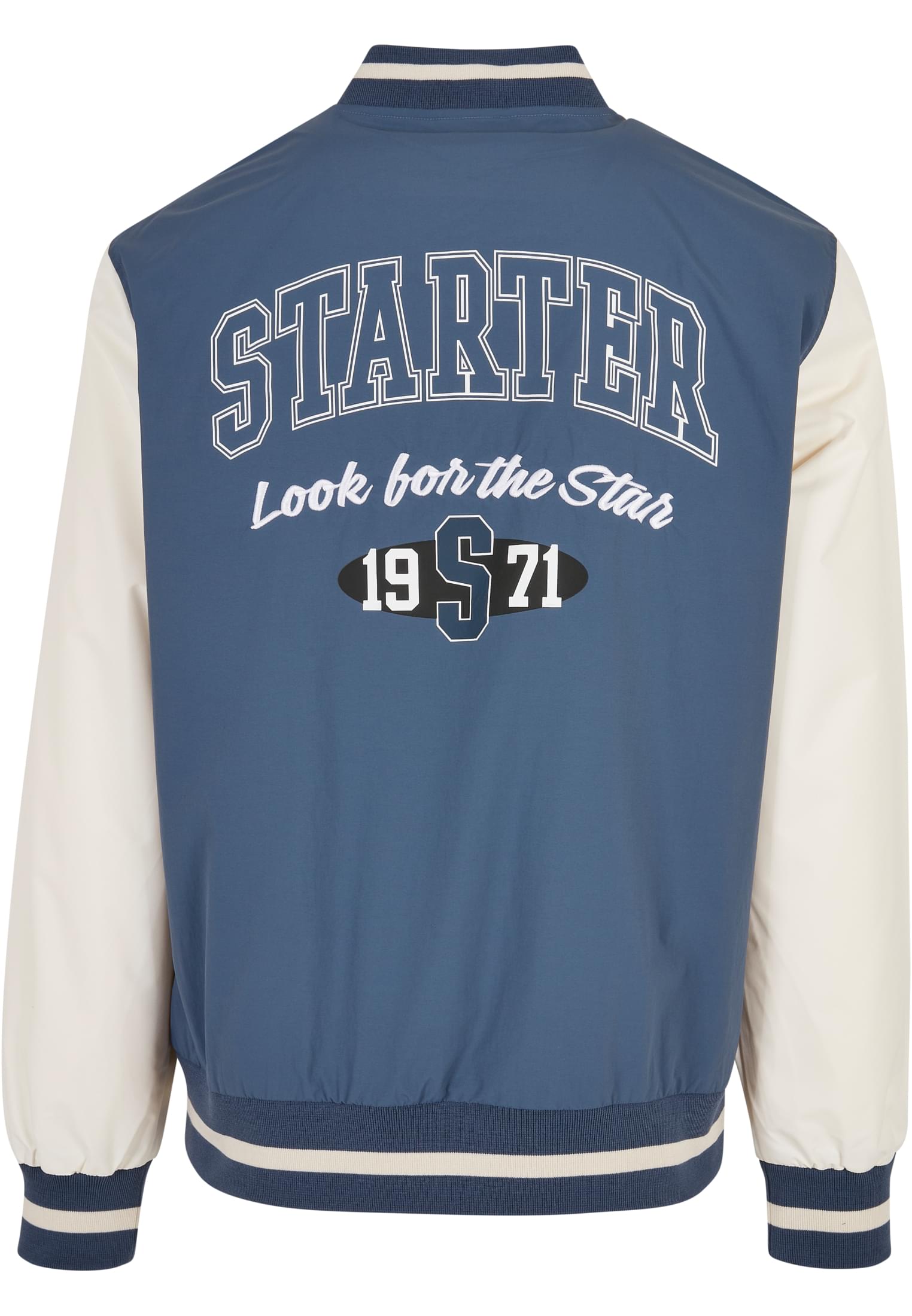 Baksidan av en blå och benvit SBL Starter Nylon College Jacket. Jackan har ett stort tryck på ryggen med texten 'STARTER', 'Look for the Star' och '1971'.