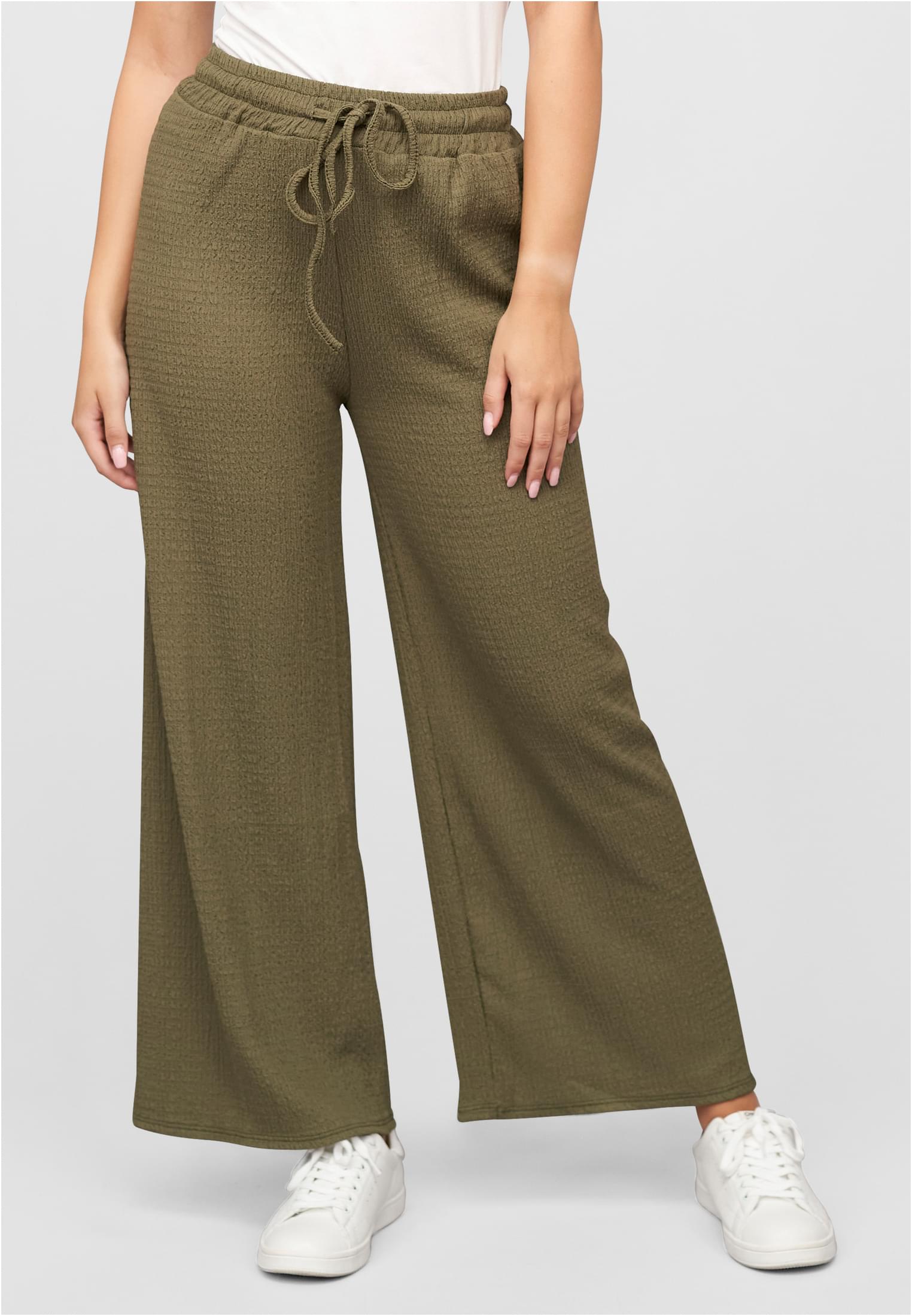 Sommerhose mit weitem Schnitt und Strukturstoff KH XS - workoutbrands.com