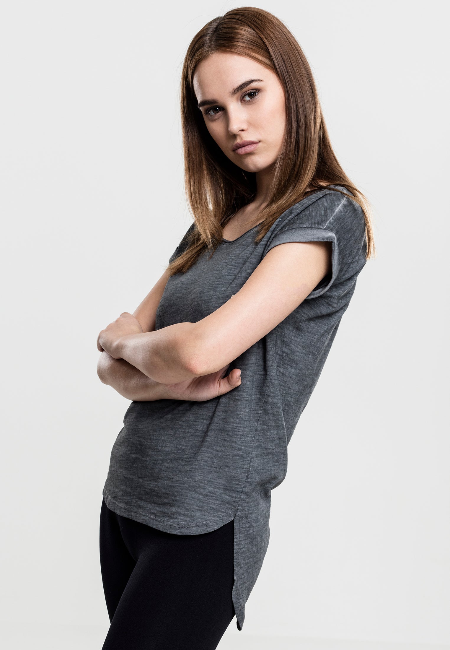 T-shirt UC Long Back Shaped Spray Dye