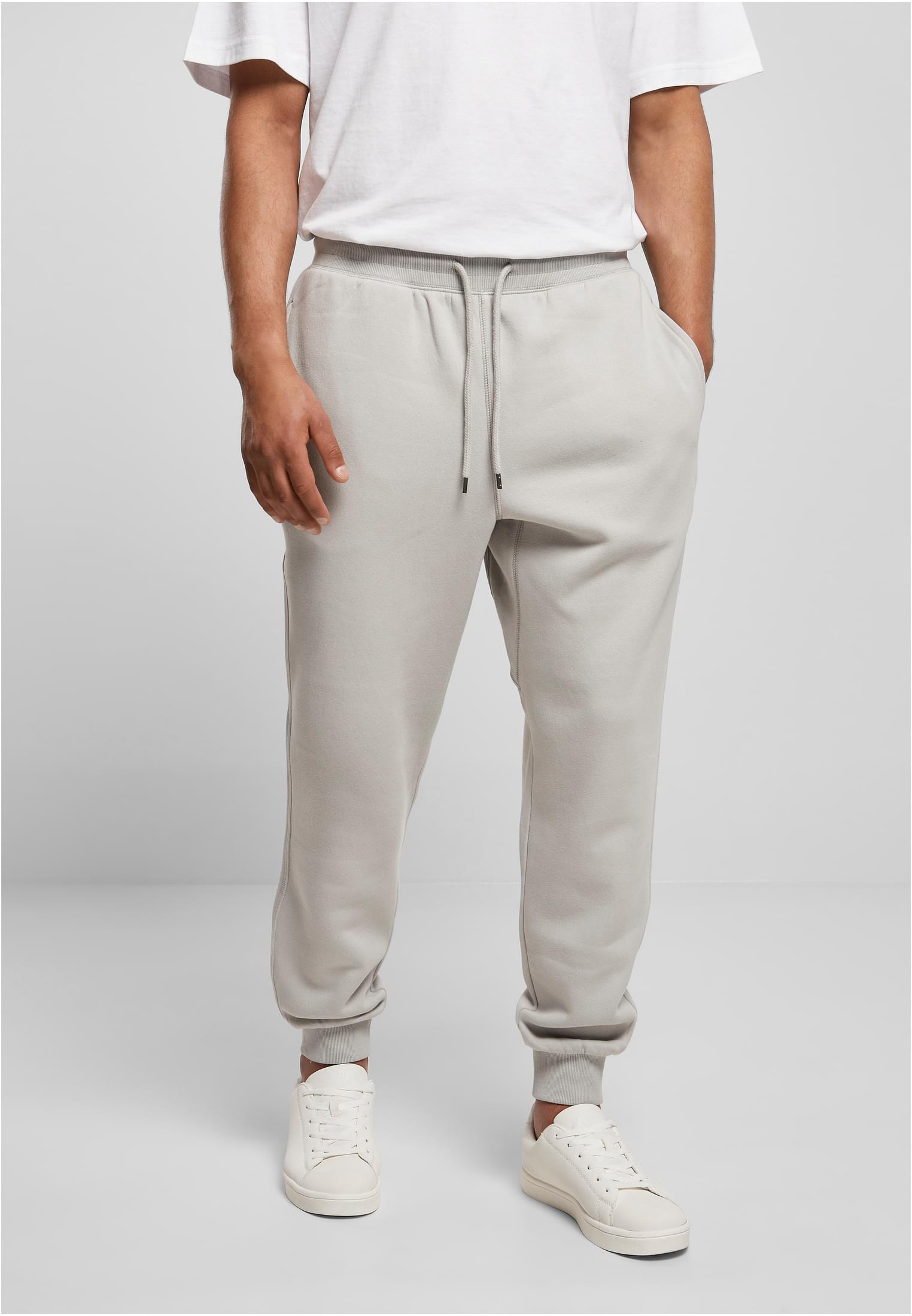 UC Basic Sweatpants