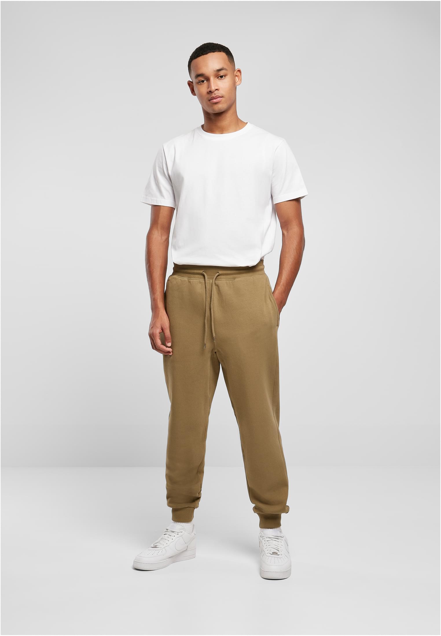 UC Basic Sweatpants