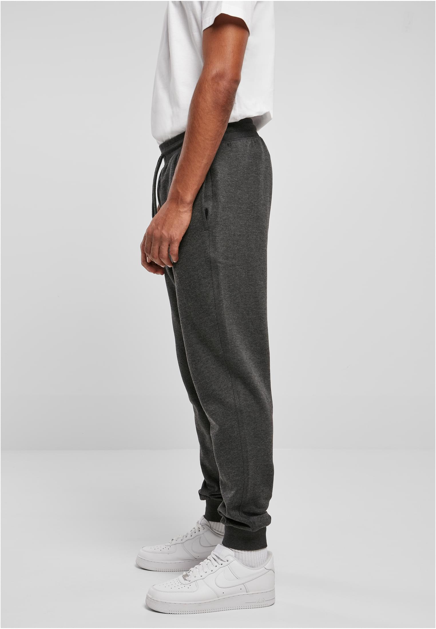 UC Basic Sweatpants