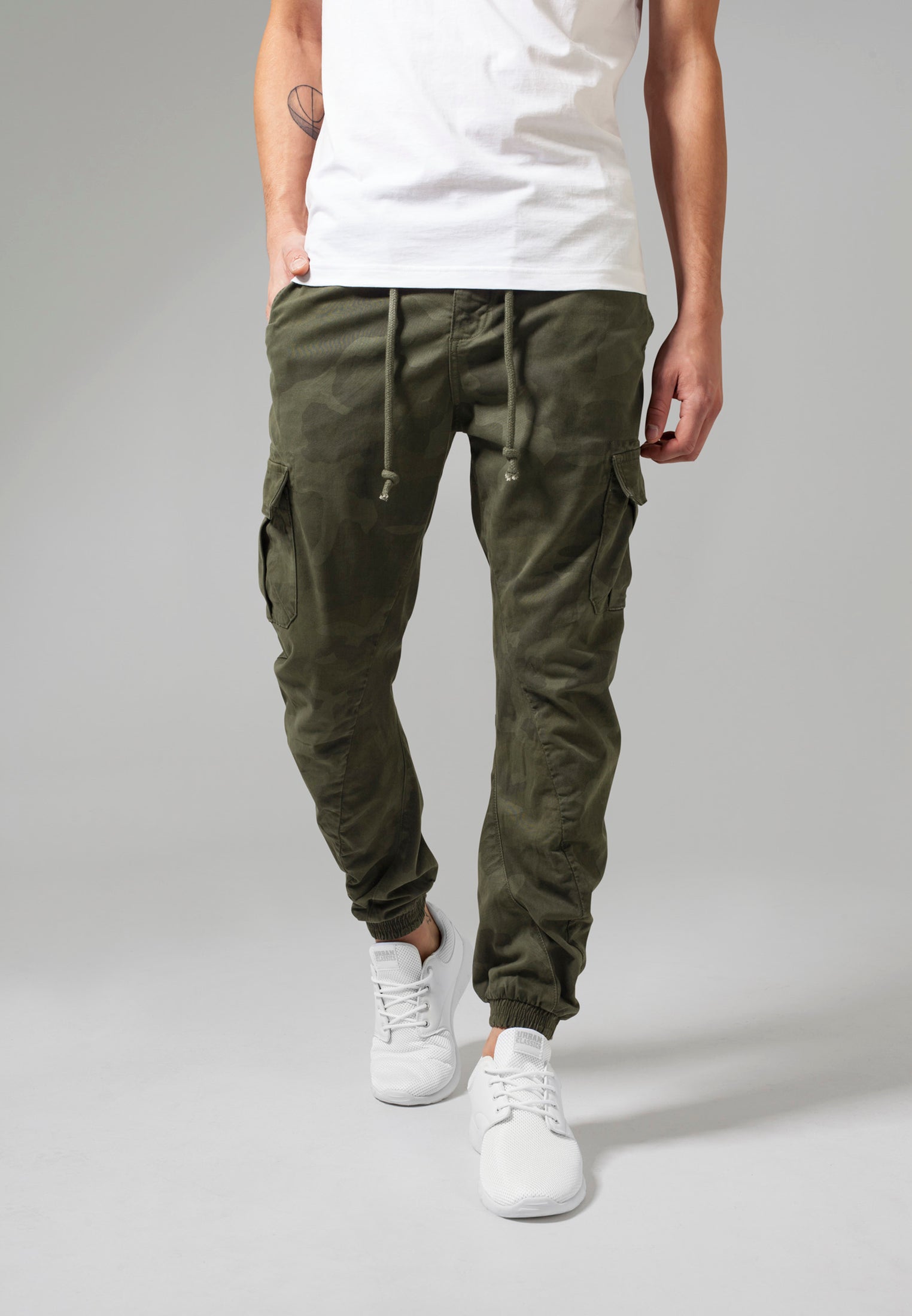 UC Camo Cargo Jogging Pants