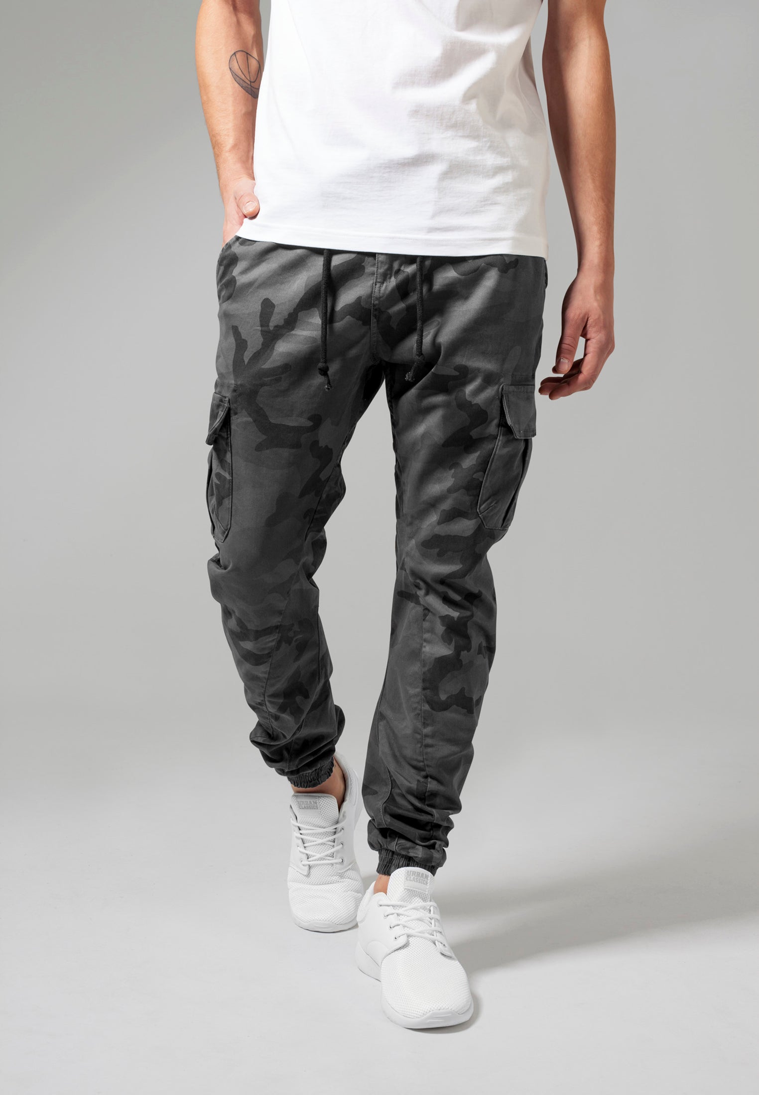 UC Camo Cargo Jogging Pants