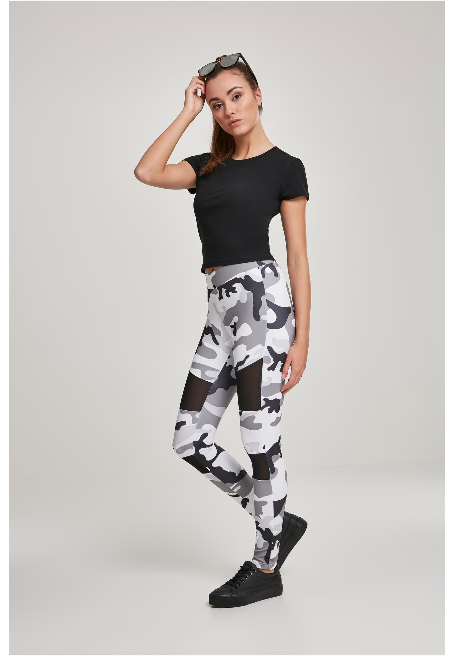UC Camo Tech Mesh Leggings