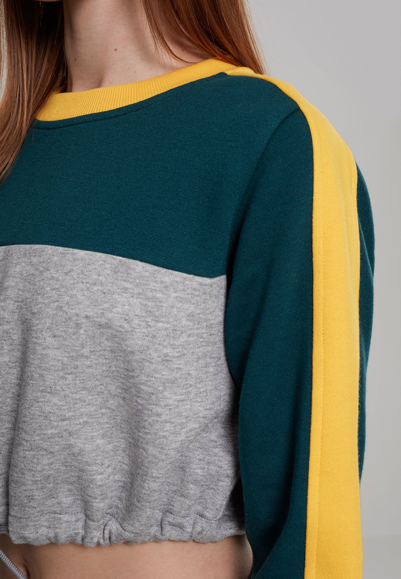 UC 3-Tone Stripe Crew