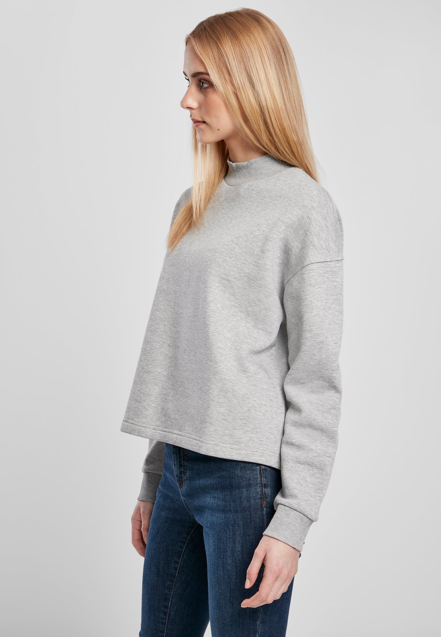 Maglia girocollo oversize a collo alto UC